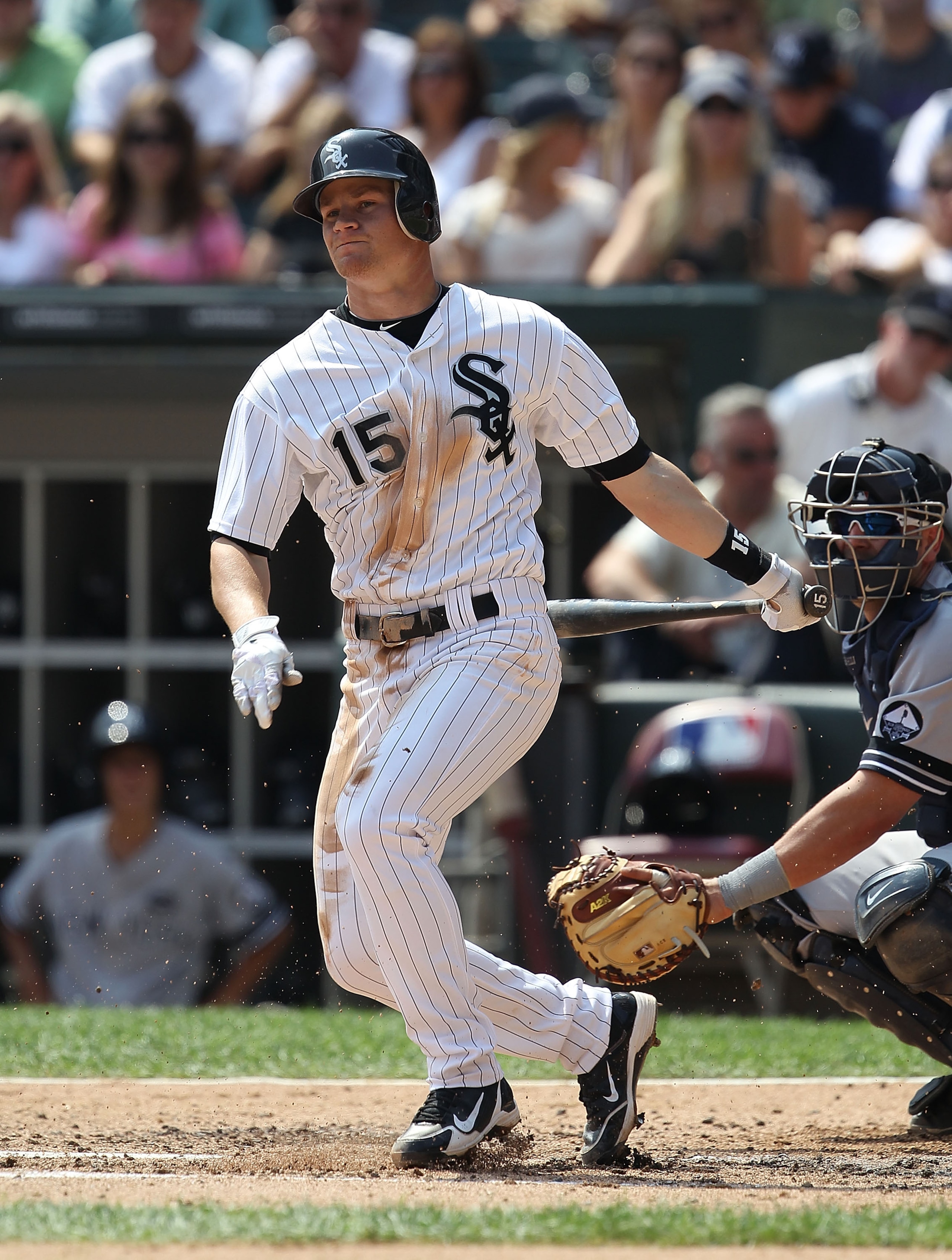 CHICAGO - AUGUST 29: Gordon Beckham #15 of the Chicago White Sox hits the ball against the New York Yankees at U.S. Cellular Field on August 29, 2010 in Chicago, Illinois. The Yankees defeated the White Sox 2-1. (Photo by Jonathan Daniel/Getty Images)