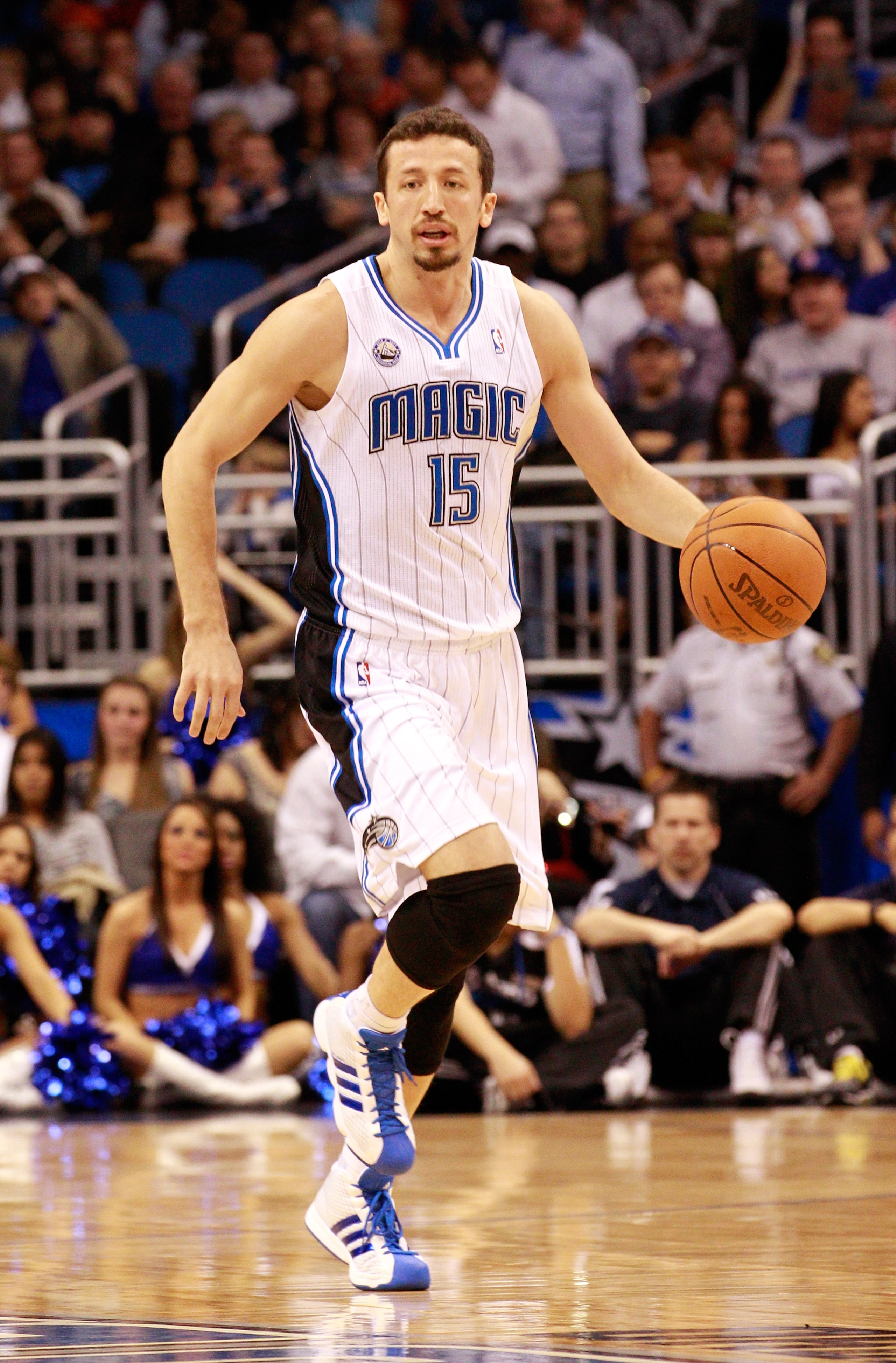 ORLANDO, FL - JANUARY 24: Hedo Turkoglu #15 of the Orlando Magic sets up a play during the game against the Detroit Pistons at Amway Arena on January 24, 2011 in Orlando, Florida. NOTE TO USER: User expressly acknowledges and agrees that, by downloading ORLANDO, FL - JANUARY 24: Hedo Turkoglu #15 of the Orlando Magic sets up a play during the game against the Detroit Pistons at Amway Arena on January 24, 2011 in Orlando, Florida. NOTE TO USER: User expressly acknowledges and agrees that, by downloading