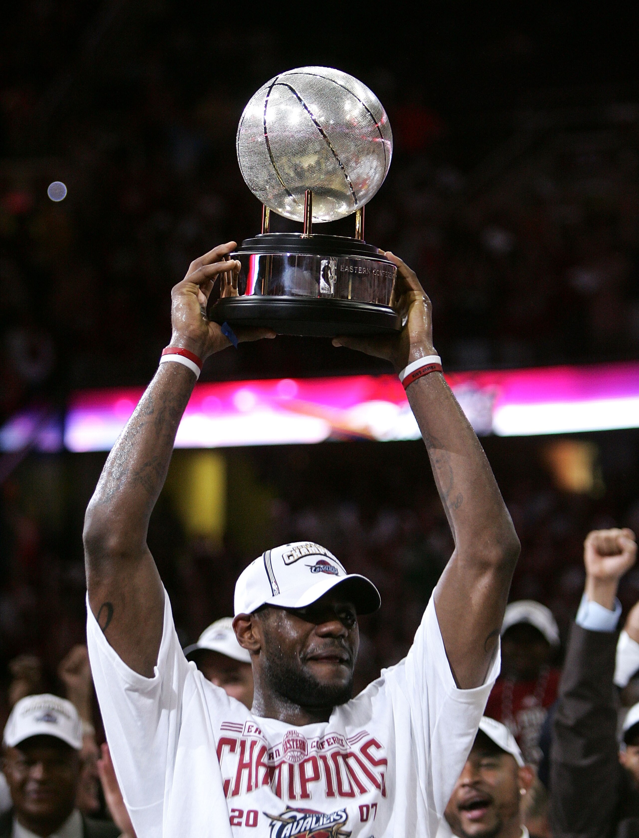 CLEVELAND - JUNE 02:  LeBron James #23 of the Cleveland Cavaliers holds up the Eastern Conference Championship Trophy after the defeated the Detroit Pistons 98-82  in Game Six of the Eastern Conference Finals during the 2007 NBA Playoffs on June 2, 2007 a
