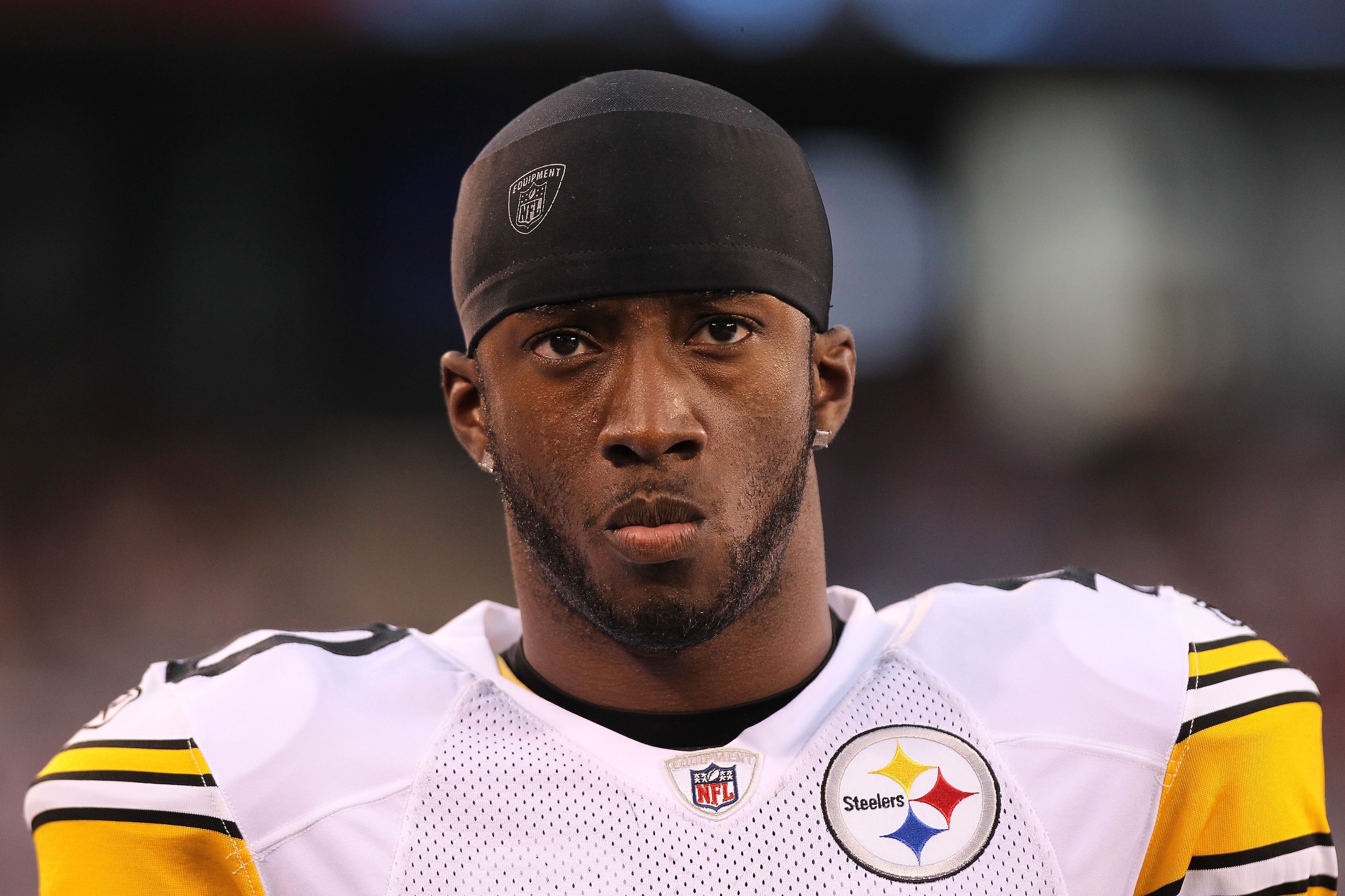 EAST RUTHERFORD, NJ - AUGUST 21:  Crezdon Butler #40 of the Pittsburgh Steelers against the New York Giants during their preseason game at New Meadowlands Stadium on August 21, 2010 in East Rutherford, New Jersey.  (Photo by Nick Laham/Getty Images)