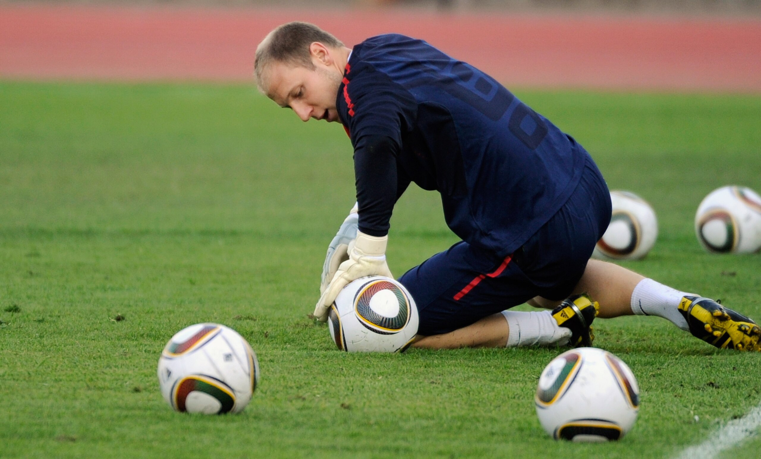 PRETORIA, SOUTH AFRICA - JUNE 02: Brad Guzan goalkeeper of US national team during training session at Pilditch Stadium on June 2, 2010 in Pretoria, South Africa. US will face England in their 2010 World Cup opener on June 12.  (Photo by Kevork Djansezian