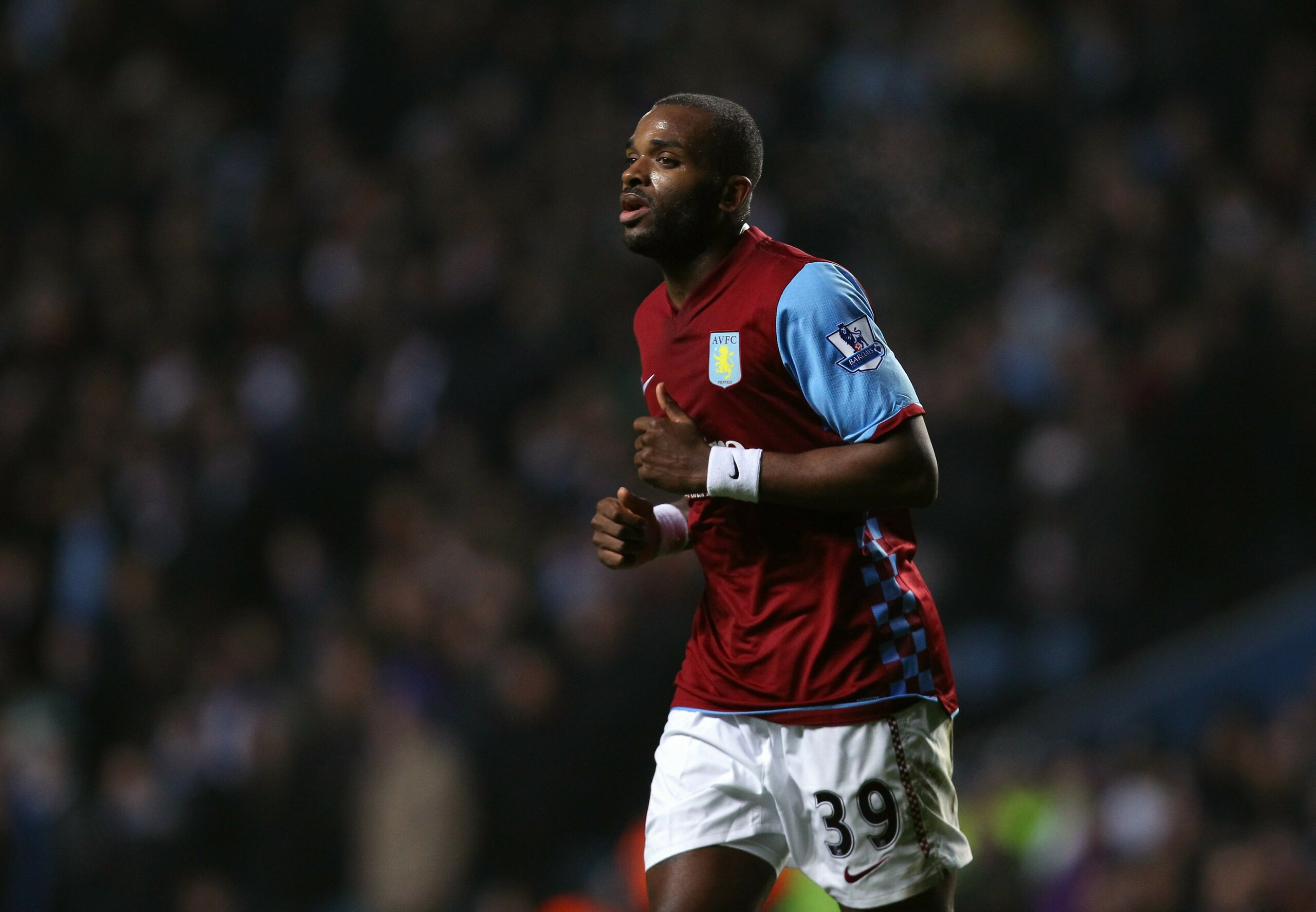 BIRMINGHAM, ENGLAND - JANUARY 22:  Darren Bent of Aston Villa in action on his debut during the Barclays Premier League match between Aston Villa and Manchester City at Villa Park on January 22, 2011 in Birmingham, England.  (Photo by Ian Walton/Getty Ima