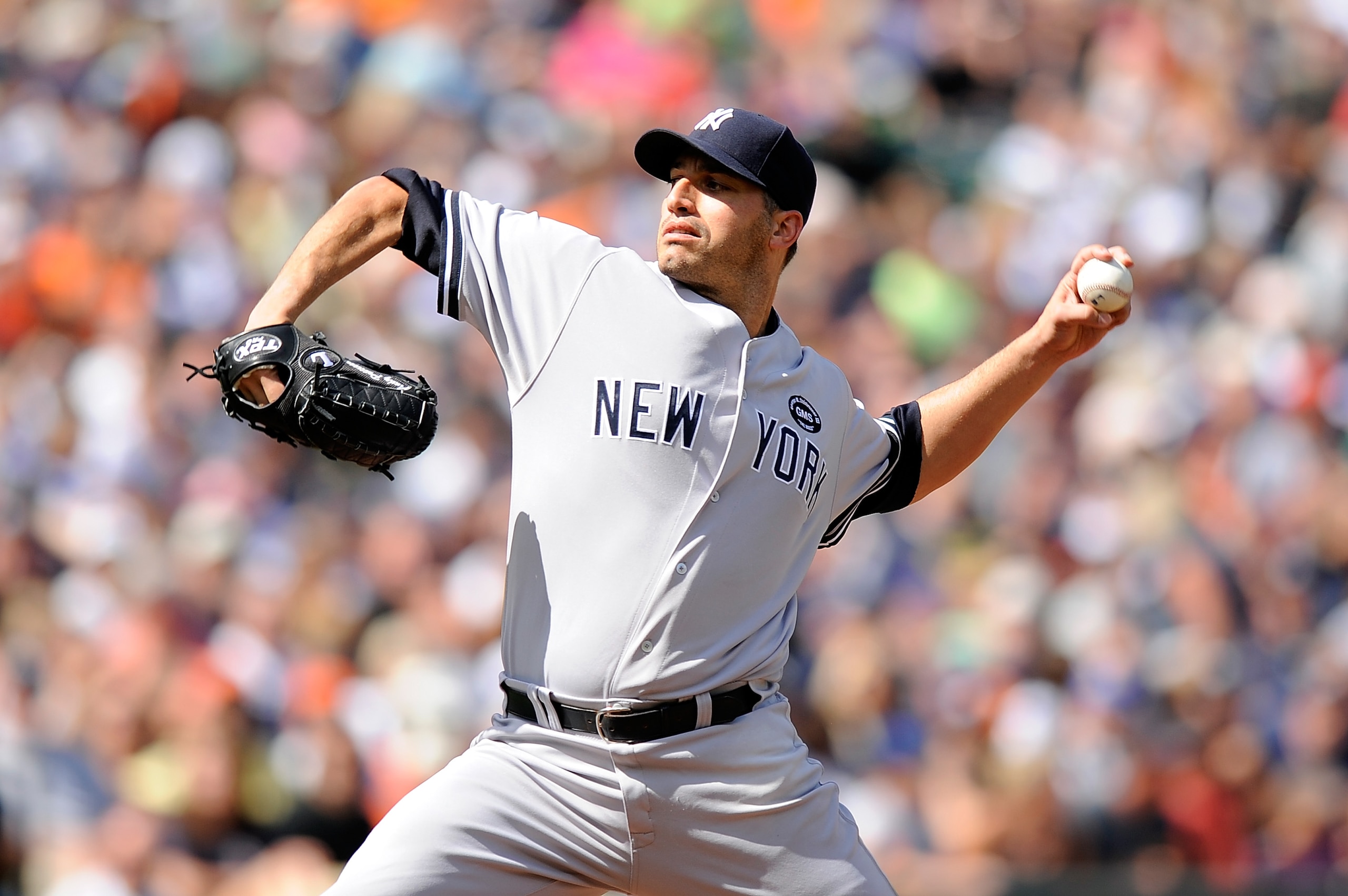 BALTIMORE - SEPTEMBER 19: Andy Pettitte #46 of the New York Yankees pitches against the Baltimore Orioles at Camden Yards on September 19, 2010 in Baltimore, Maryland. (Photo by Greg Fiume/Getty Images) BALTIMORE - SEPTEMBER 19: Andy Pettitte #46 of the New York Yankees pitches against the Baltimore Orioles at Camden Yards on September 19, 2010 in Baltimore, Maryland. (Photo by Greg Fiume/Getty Images)