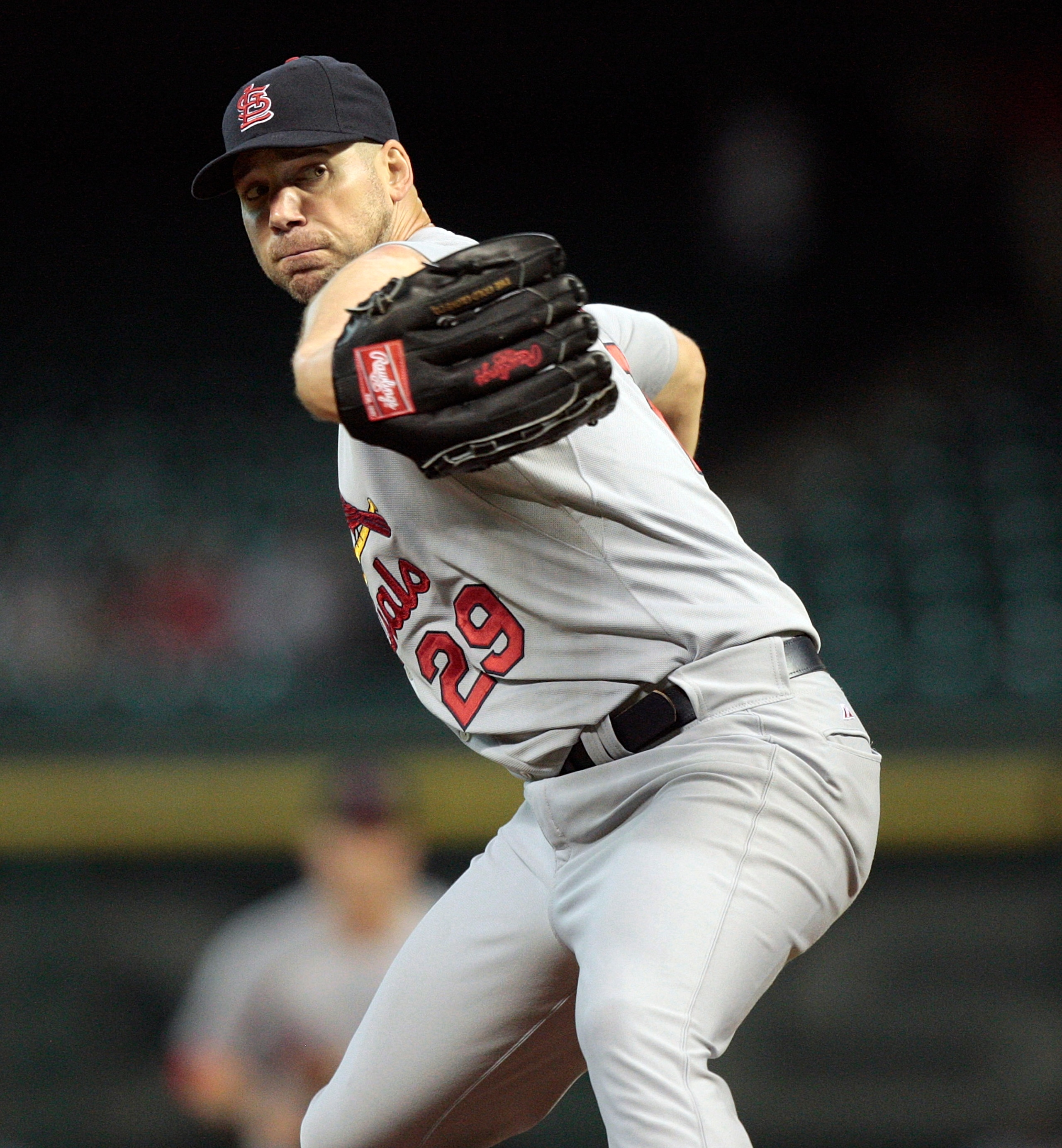 HOUSTON - AUGUST 31:  Pitcher Chris Carpenter #29 of the St. Louis Cardinals throws against the Houston Astros at Minute Maid Park on August 31, 2010 in Houston, Texas. Houston won 3-0.  (Photo by Bob Levey/Getty Images)
