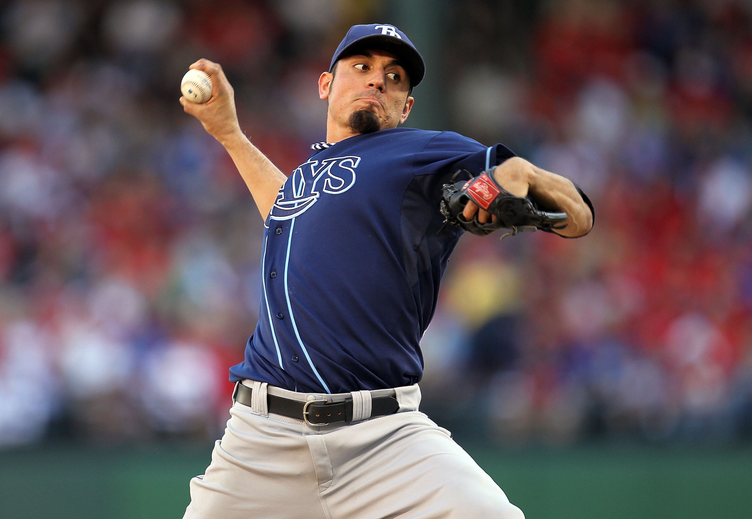 ARLINGTON, TX - OCTOBER 09:  Pitcher Matt Garza #22 of the Tampa Bay Rays throws against the Texas Rangers during game 3 of the ALDS at Rangers Ballpark in Arlington on October 9, 2010 in Arlington, Texas.  (Photo by Ronald Martinez/Getty Images)