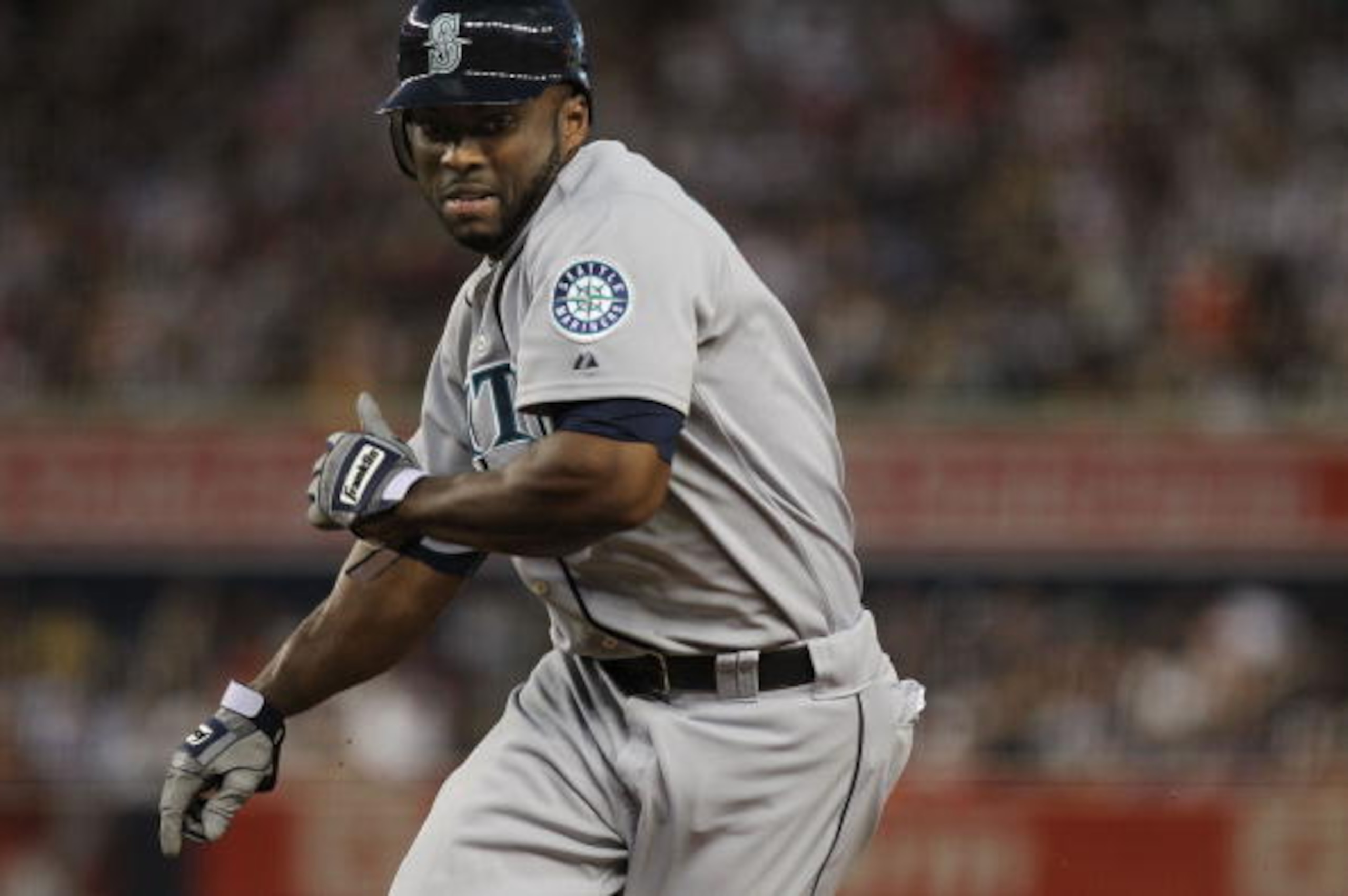 NEW YORK - JUNE 29: Milton Bradley #15 of the Seattle Mariners runs back to first against the New York Yankees at Yankee Stadium on June 29, 2010 in the Bronx borough of New York City.  (Photo by Nick Laham/Getty Images)