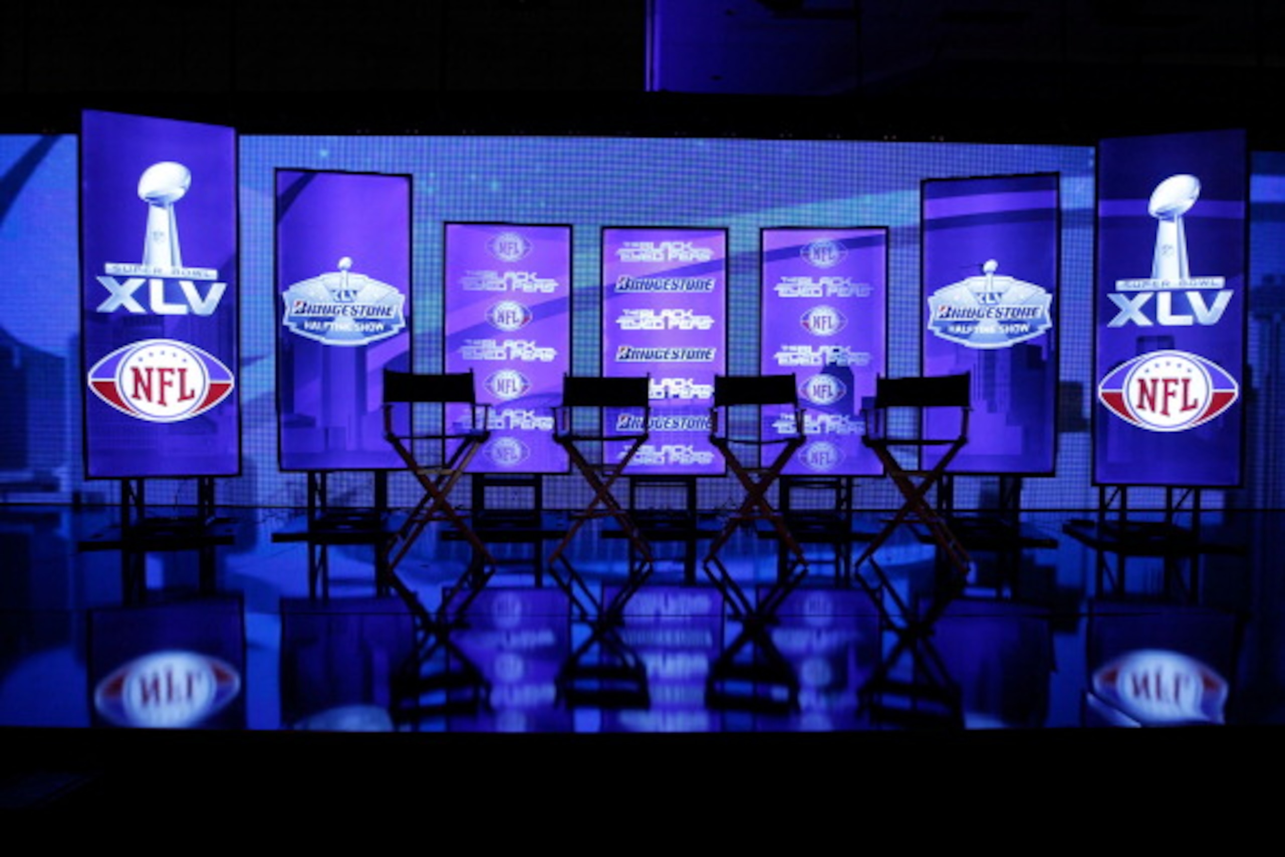 DALLAS, TX - FEBRUARY 03:  A general view at the Bridgestone Super Bowl XLV Halftime Show press conference on February 3, 2011 in Dallas, Texas.  (Photo by Christopher Polk/Getty Images)