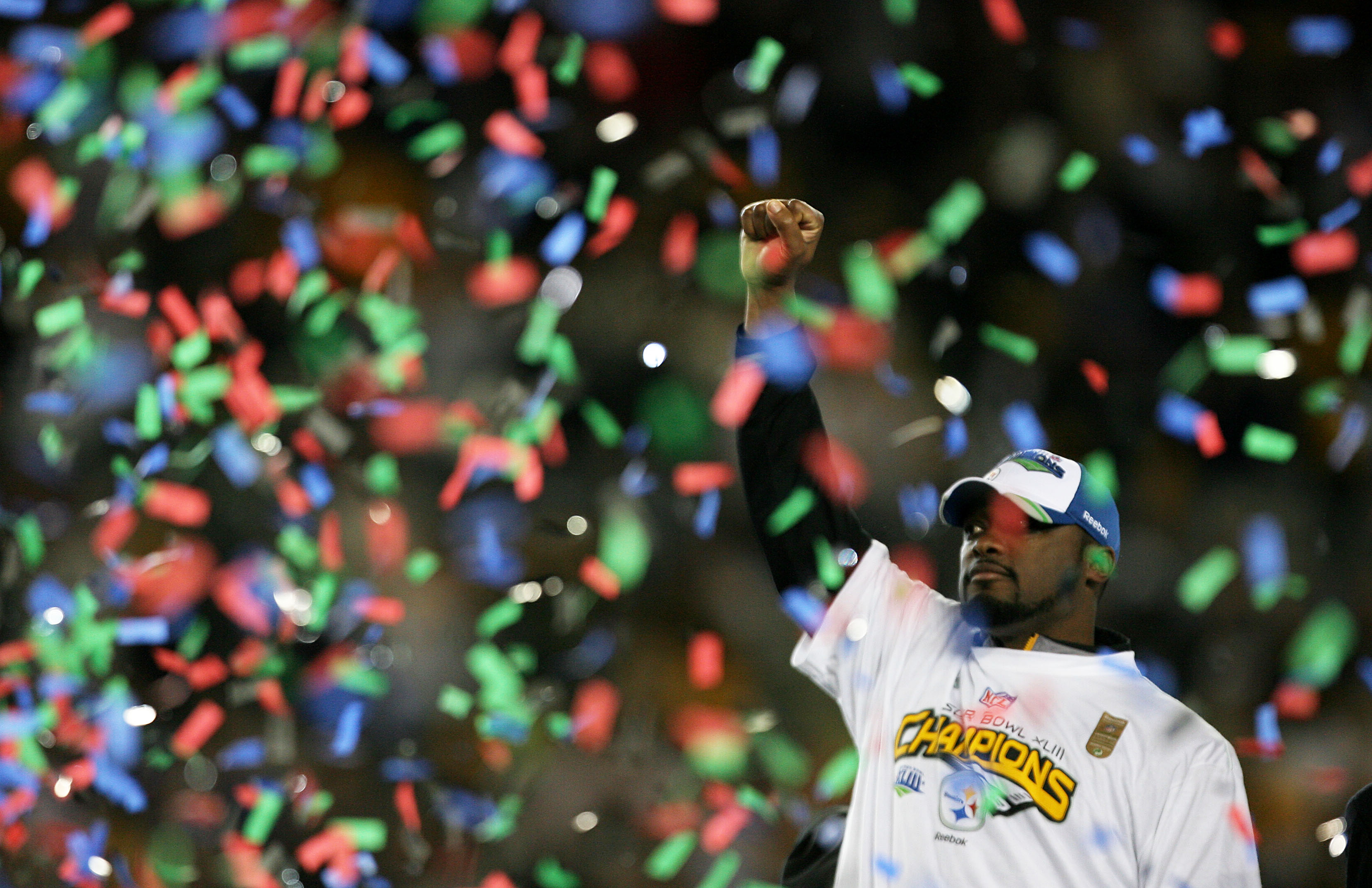 TAMPA, FL - FEBRUARY 01:  Head coach Mike Tomlin of the Pittsburgh Steelers celebrates as confetti falls after their 27-23 win against the Arizona Cardinals during Super Bowl XLIII on February 1, 2009 at Raymond James Stadium in Tampa, Florida.  (Photo by