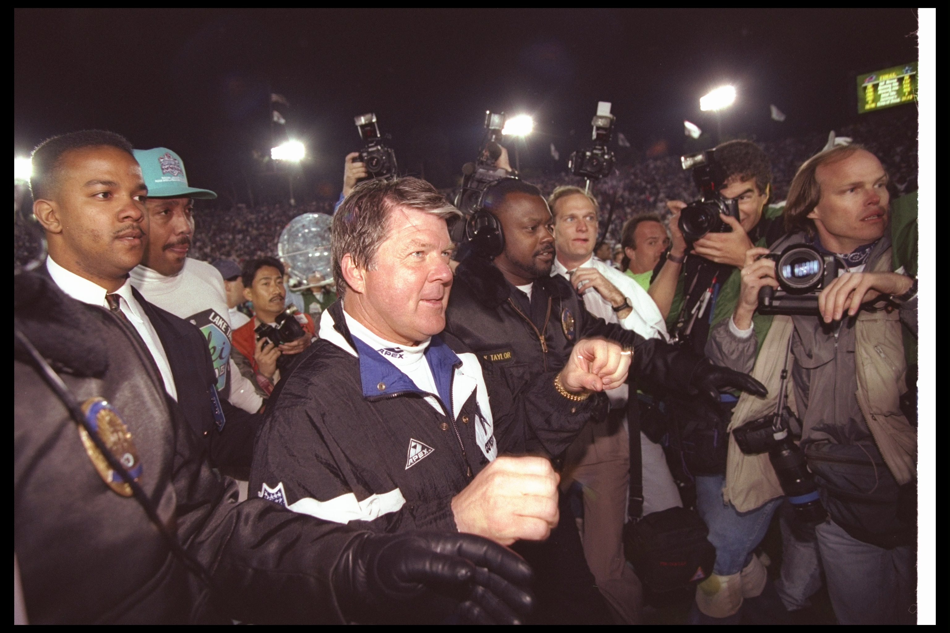 31 Jan 1993:  Dallas Cowboys head coach Jimmy Johnson celebrates after Super Bowl XXVII against the Buffalo Bills at the Rose Bowl in Pasadena, California.  The Cowboys won the game, 52-17. Mandatory Credit: Mike Powell  /Allsport