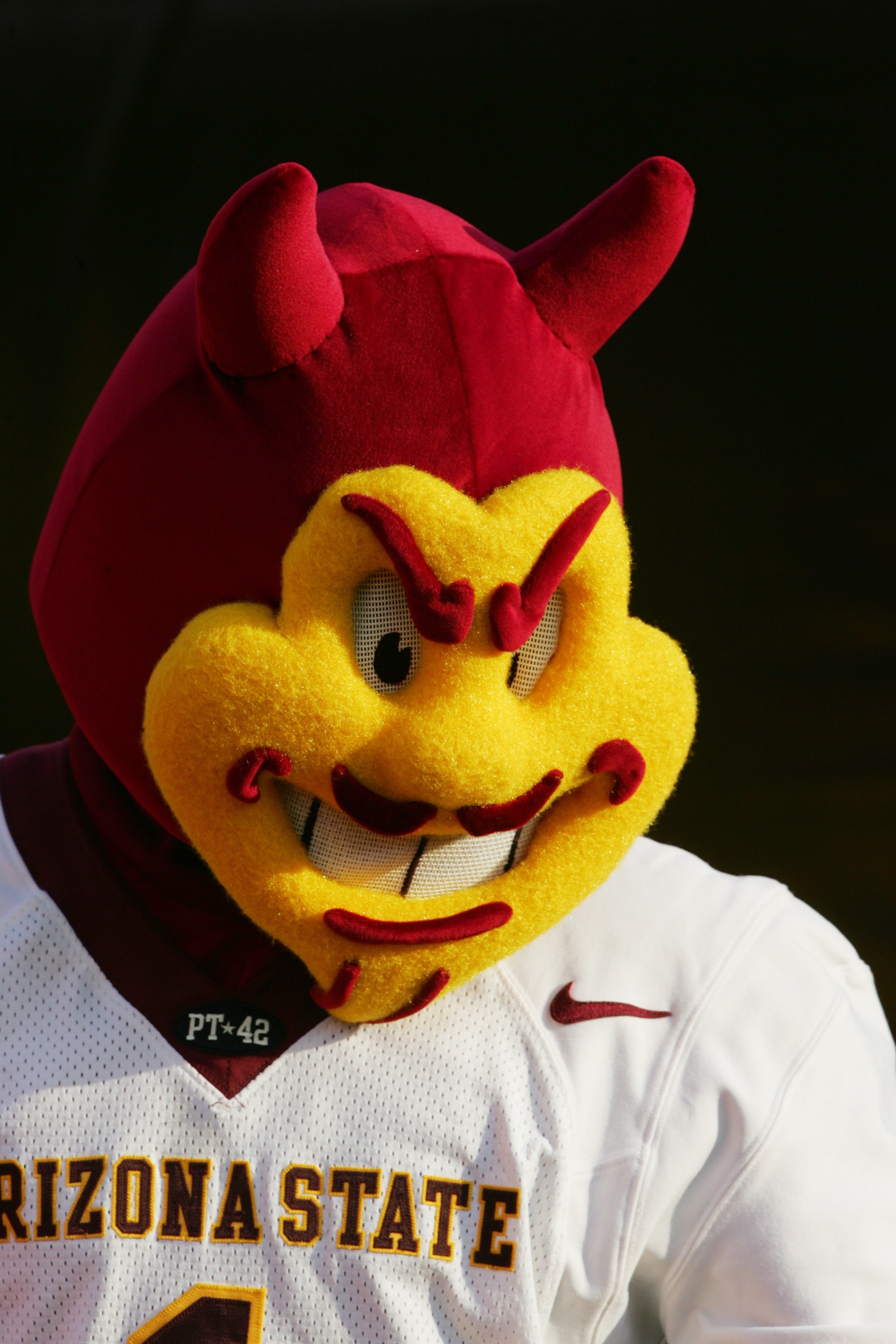 LOS ANGELES - OCTOBER 14: The Arizona State Sun Devils mascot looks on against the USC Trojans at the Los Angeles Memorial Coliseum on October 14, 2006 in Los Angeles, California. USC won 28-21. (Photo by Stephen Dunn/Getty Images) LOS ANGELES - OCTOBER 14: The Arizona State Sun Devils mascot looks on against the USC Trojans at the Los Angeles Memorial Coliseum on October 14, 2006 in Los Angeles, California. USC won 28-21. (Photo by Stephen Dunn/Getty Images)