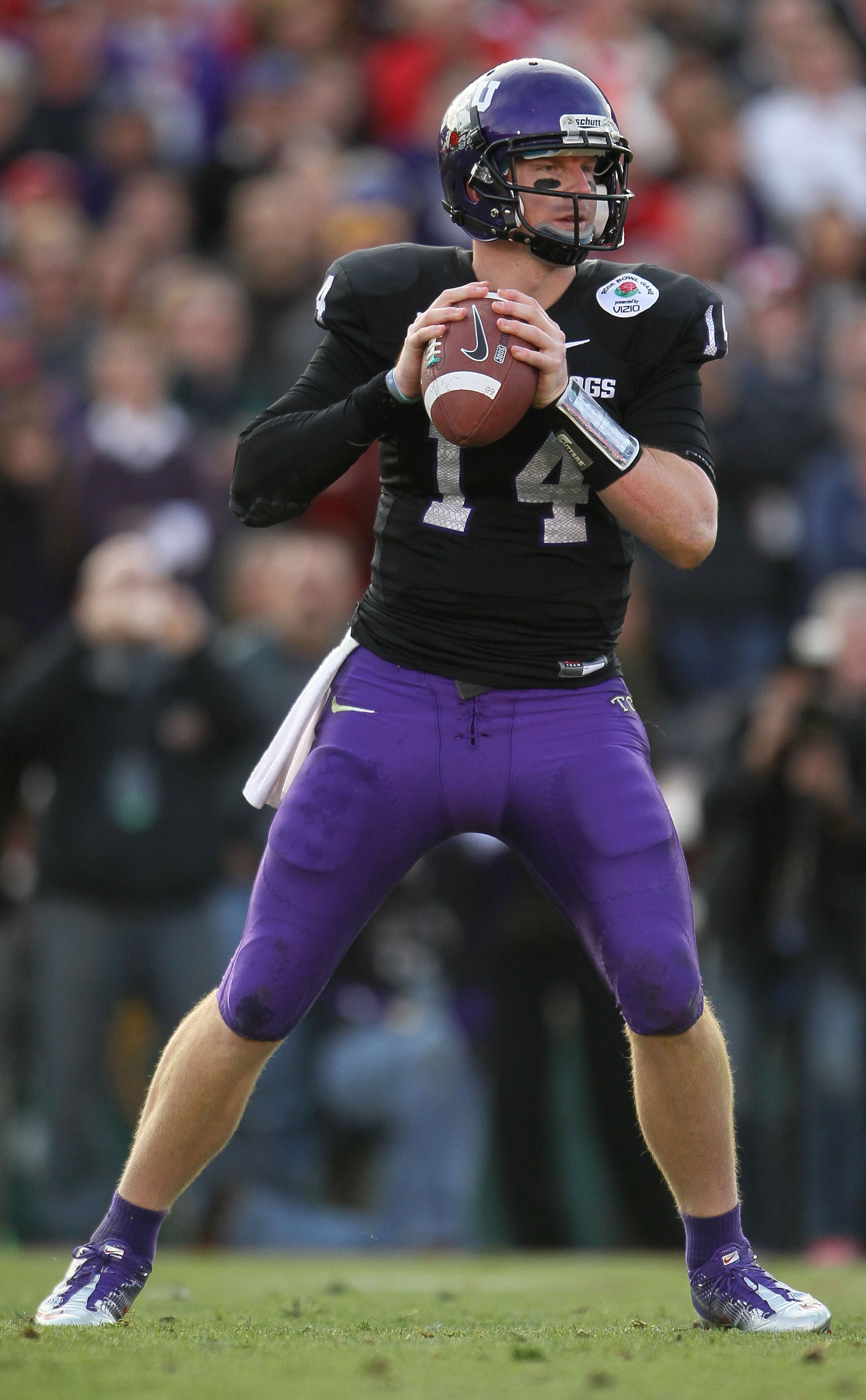 PASADENA, CA - JANUARY 01: Quarterback Andy Dalton #14 of the TCU Horned Frogs looks to pass against the Wisconsin Badgers in the 97th Rose Bowl game on January 1, 2011 in Pasadena, California. (Photo by Jeff Gross/Getty Images) PASADENA, CA - JANUARY 01: Quarterback Andy Dalton #14 of the TCU Horned Frogs looks to pass against the Wisconsin Badgers in the 97th Rose Bowl game on January 1, 2011 in Pasadena, California. (Photo by Jeff Gross/Getty Images)