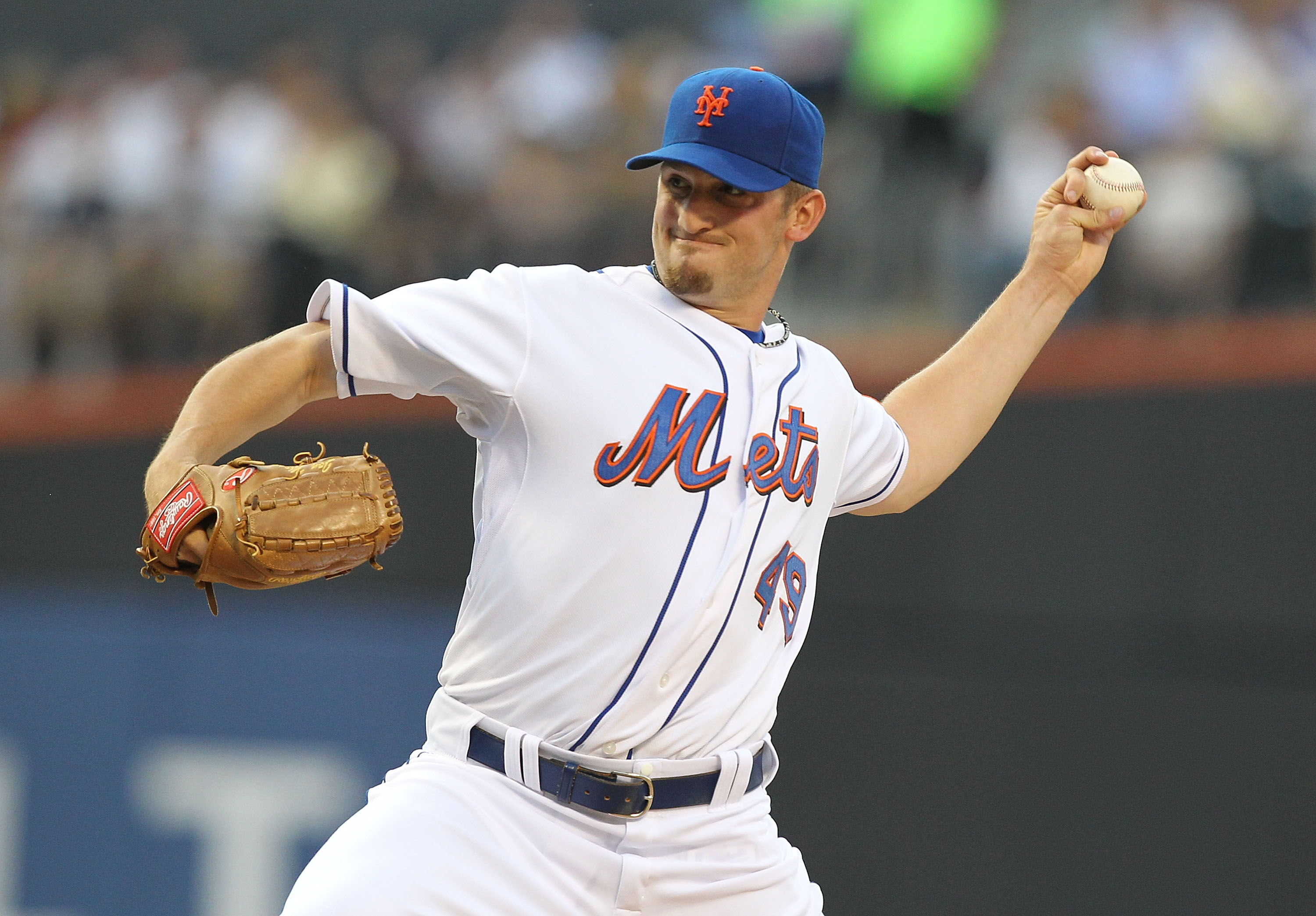 NEW YORK - JULY 27:  Jon Niese #49 of the New York Mets pitches against the St. Louis Cardinals during their game on July 27, 2010 at Citi Field in the Flushing neighborhood of the Queens borough of New York City.  (Photo by Al Bello/Getty Images)