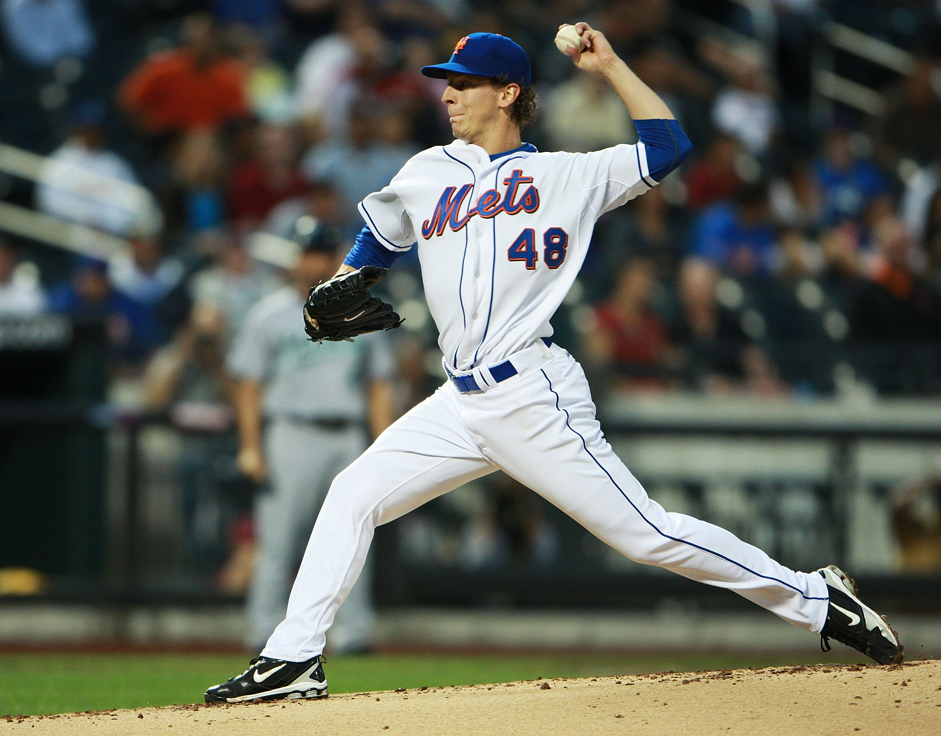 NEW YORK - AUGUST 25:  Pat Misch #48 of the New York Mets pitches against the Florida Marlins on August 25, 2010 at Citi Field in the Flushing neighborhood of the Queens borough of New York City.  (Photo by Andrew Burton/Getty Images)