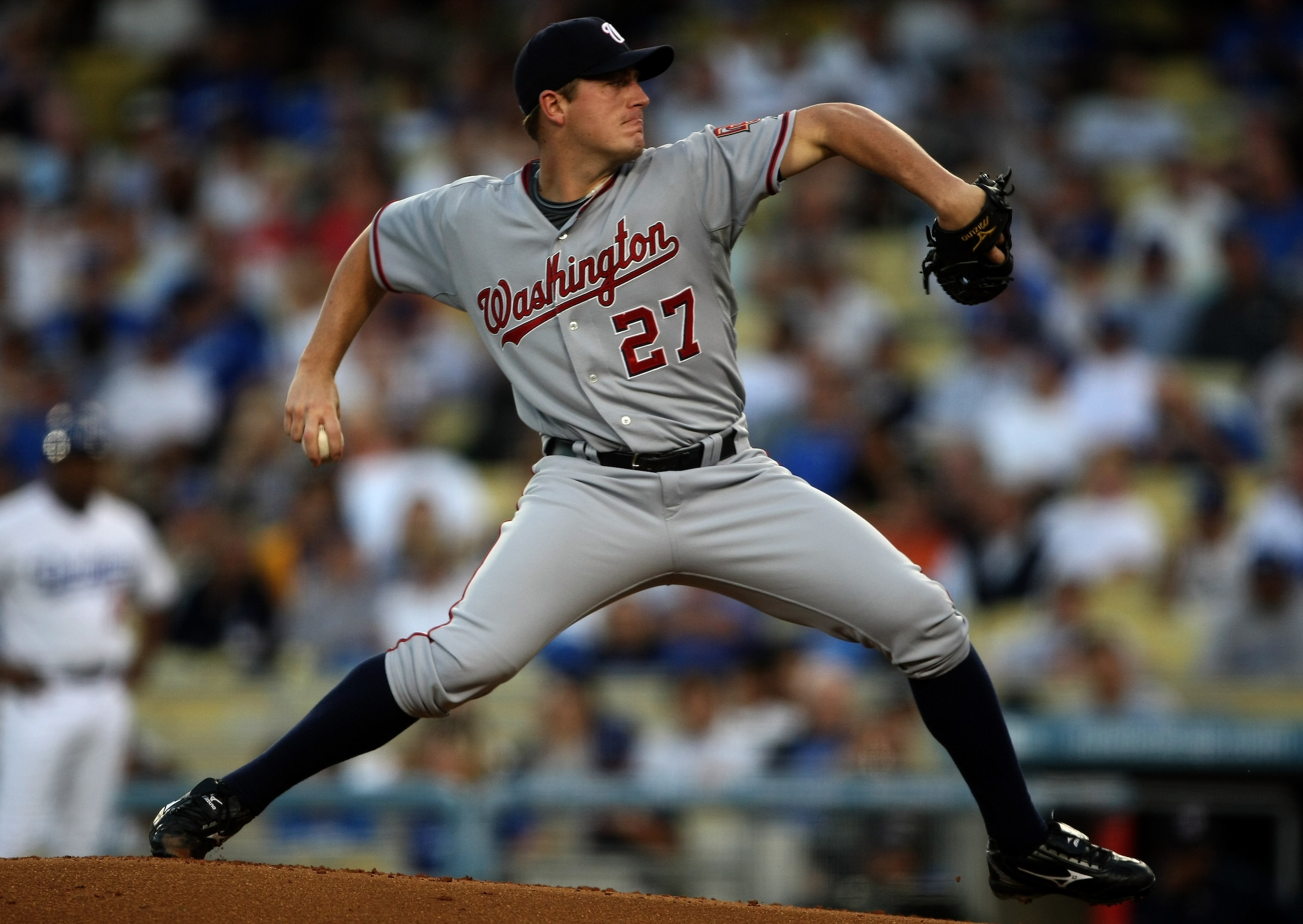 LOS ANGELES - MAY 7: Jordan Zimmerman #27 of the Washington Nationals throws a pitch against the Los Angeles Dodgers on May 7, 2009 at Dodger Stadiium in Los Angeles, California. (Photo by Stephen Dunn/Getty Images)
