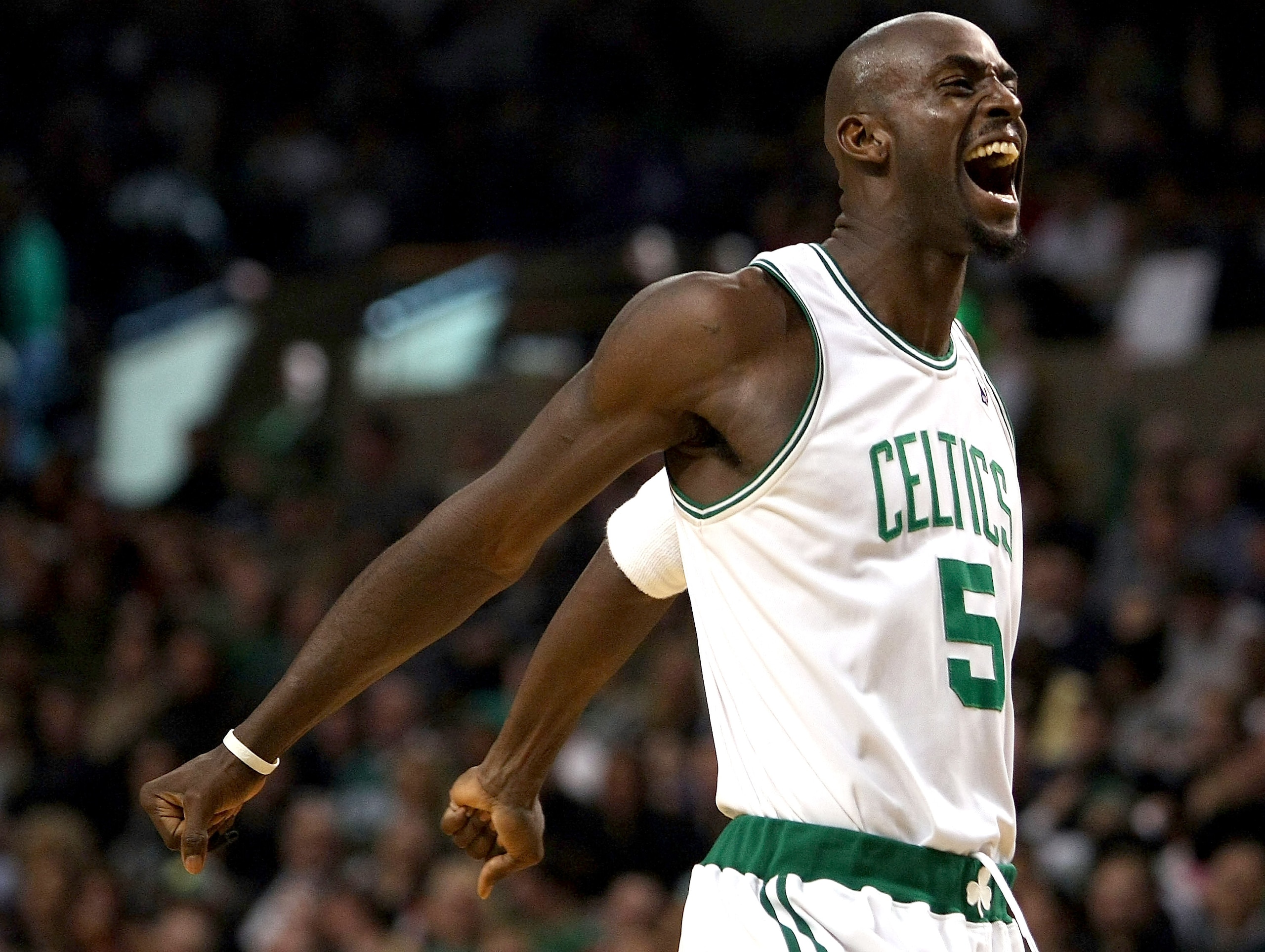BOSTON - NOVEMBER 26: Kevin Garnett #5 of the Boston Celtics goes through his pregame ritual of screaming before the tipoff against the Golden State Warriors on November 26,2008 at TD Banknorth Garden in Boston, Massachusetts. NOTE TO USER: User expressly