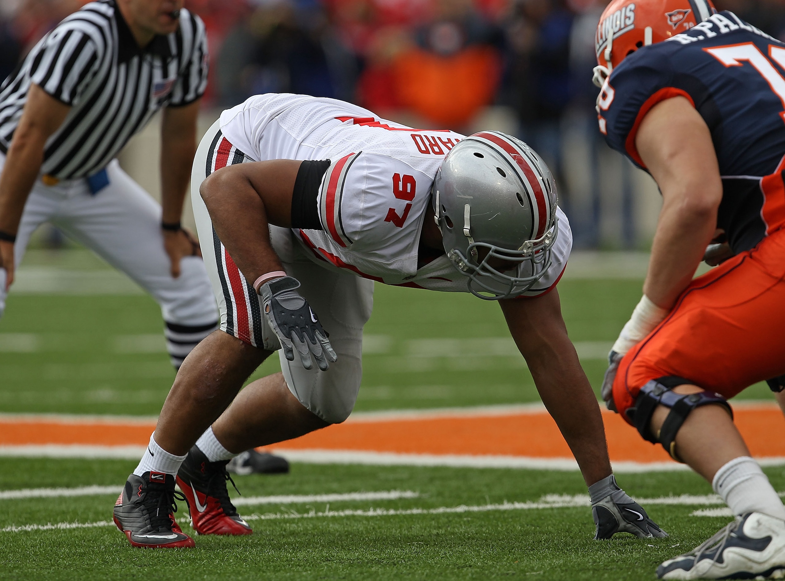 CHAMPAIGN, IL - OCTOBER 02: Cameron Heyward #97 of the Ohio State Buckeyes awaits the start of play against the Illinois Fighting Illini at Memorial Stadium on October 2, 2010 in Champaign, Illinois. Ohio State defeated Illinois 24-13. (Photo by Jonathan