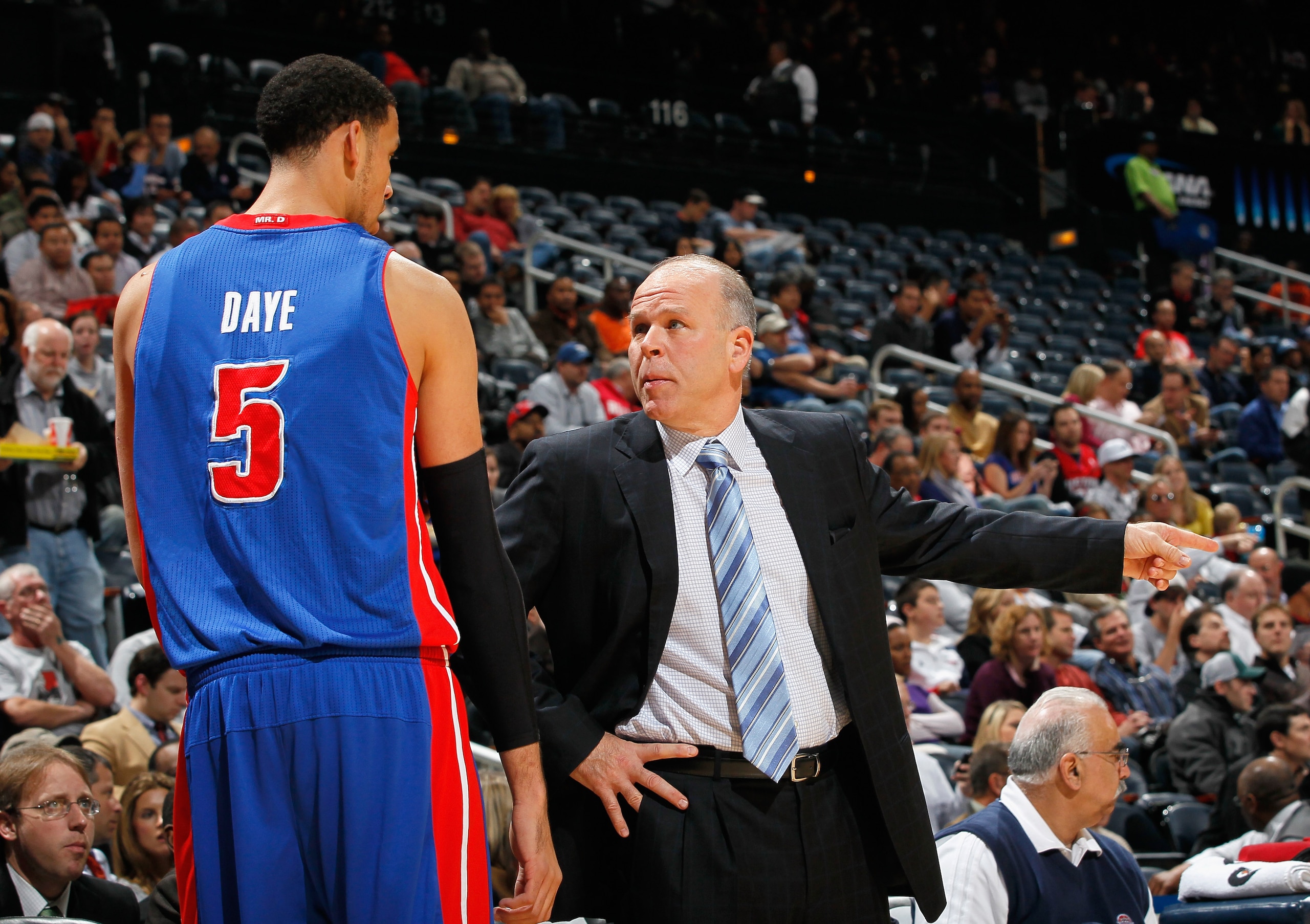 ATLANTA - NOVEMBER 03:  Head coach John Kuester and Austin Daye #5 of the Detroit Pistons against the Atlanta Hawks at Philips Arena on November 3, 2010 in Atlanta, Georgia.  NOTE TO USER: User expressly acknowledges and agrees that, by downloading and/or