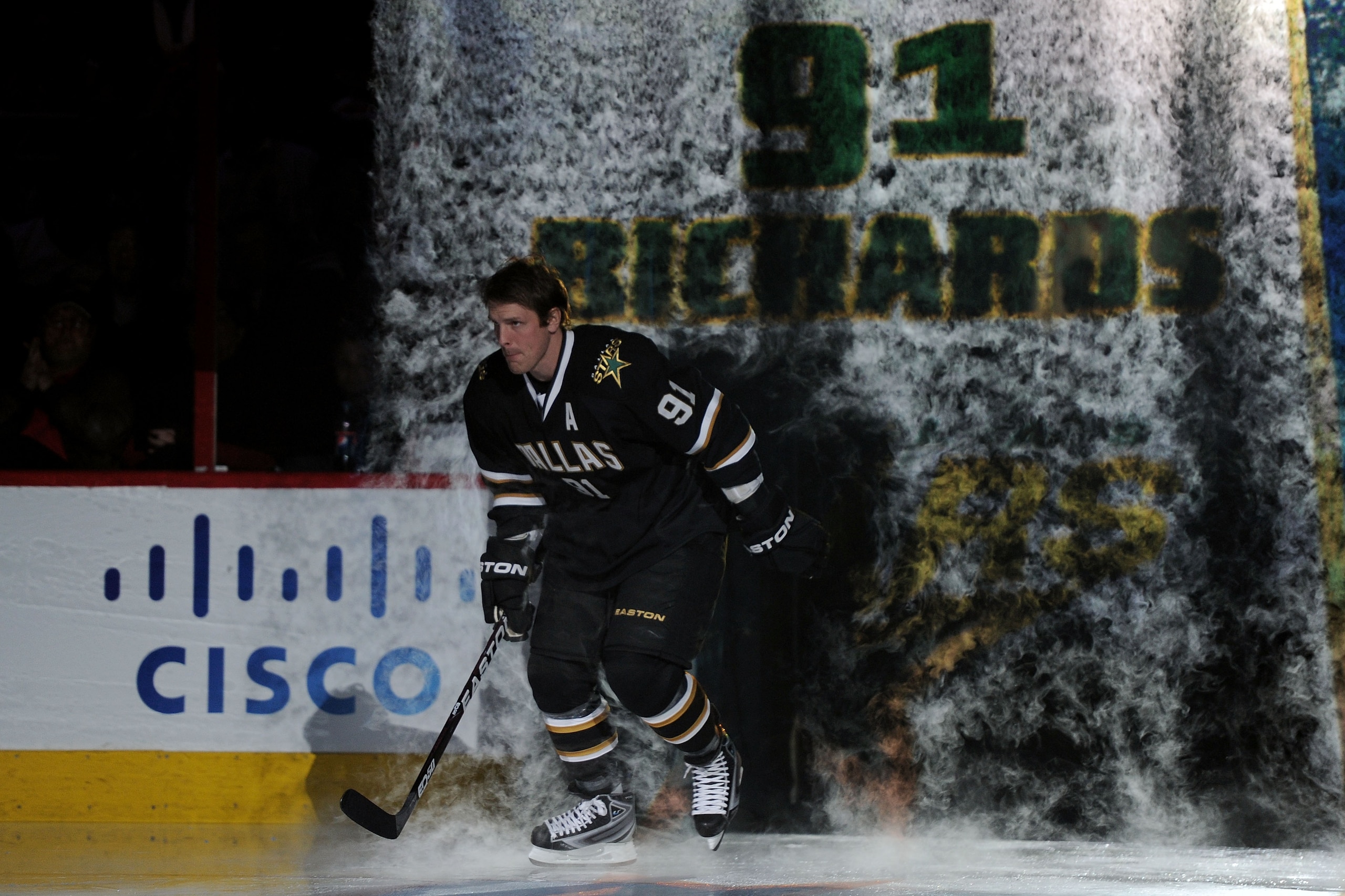 RALEIGH, NC - JANUARY 29:  Brad Richards #91 of the Dallas Stars is introduced during the Honda NHL SuperSkills competition part of 2011 NHL All-Star Weekend at the RBC Center on January 29, 2011 in Raleigh, North Carolina.  (Photo by Harry How/Getty Imag