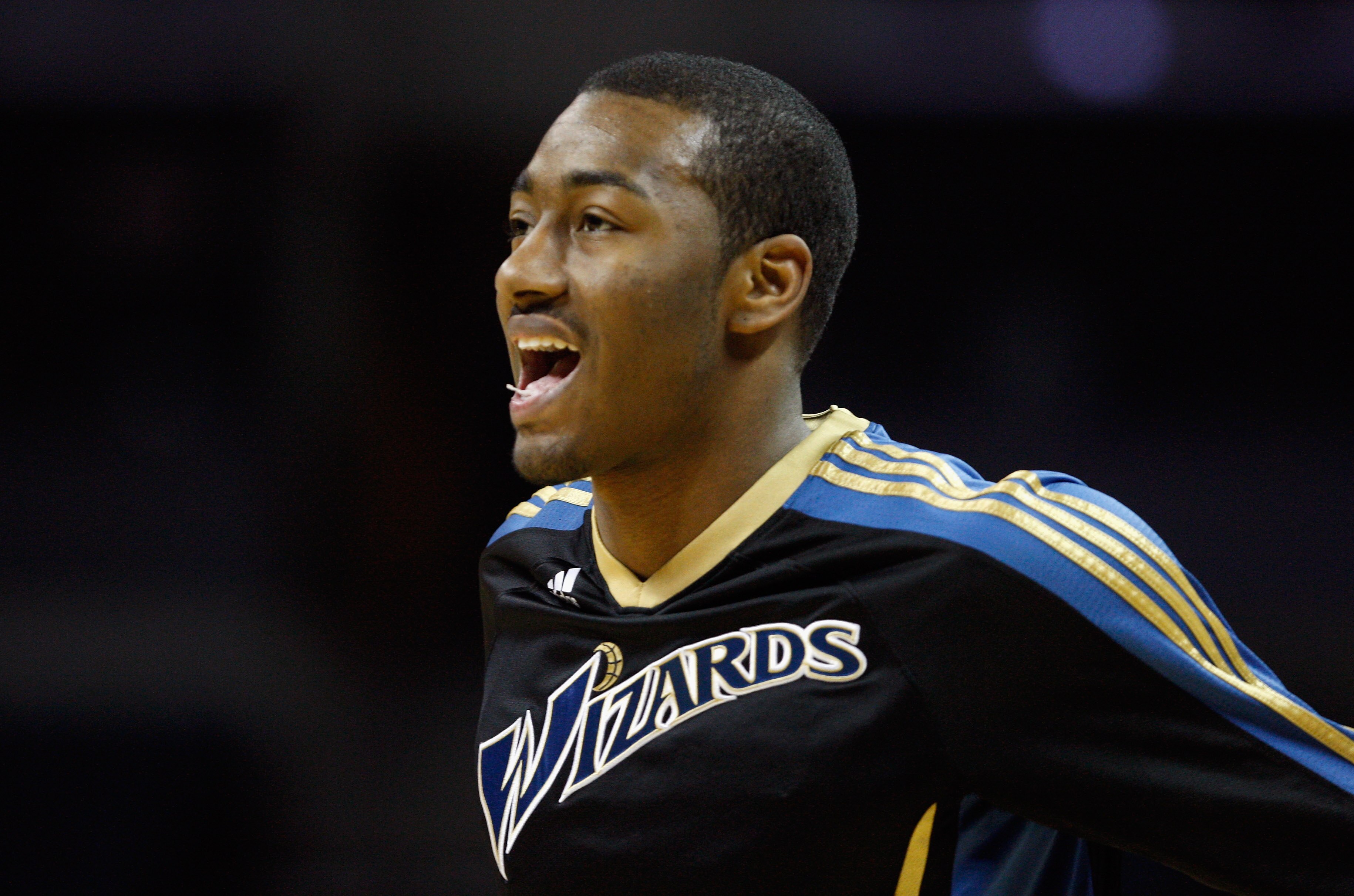 CHARLOTTE, NC - JANUARY 08:  John Wall #2 of the Washington Wizards warms up against the Charlotte Bobcats before their game at Time Warner Cable Arena on January 8, 2011 in Charlotte, North Carolina. NOTE TO USER: User expressly acknowledges and agrees t