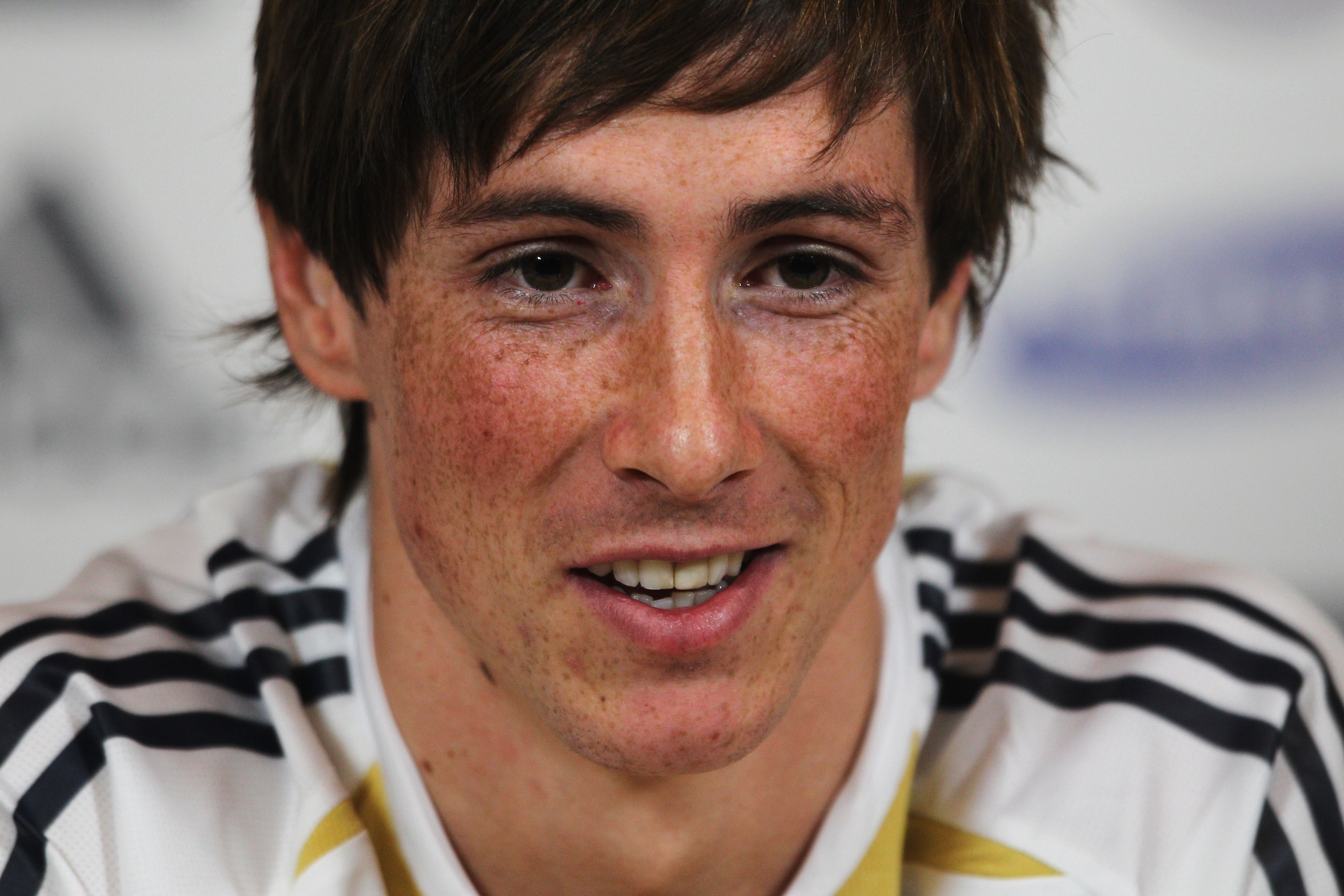 COBHAM, ENGLAND - FEBRUARY 04:  Fernando Torres speaks to the media at the Chelsea Press Conference on February 4, 2011 in Cobham, England.  (Photo by Dean Mouhtaropoulos/Getty Images)