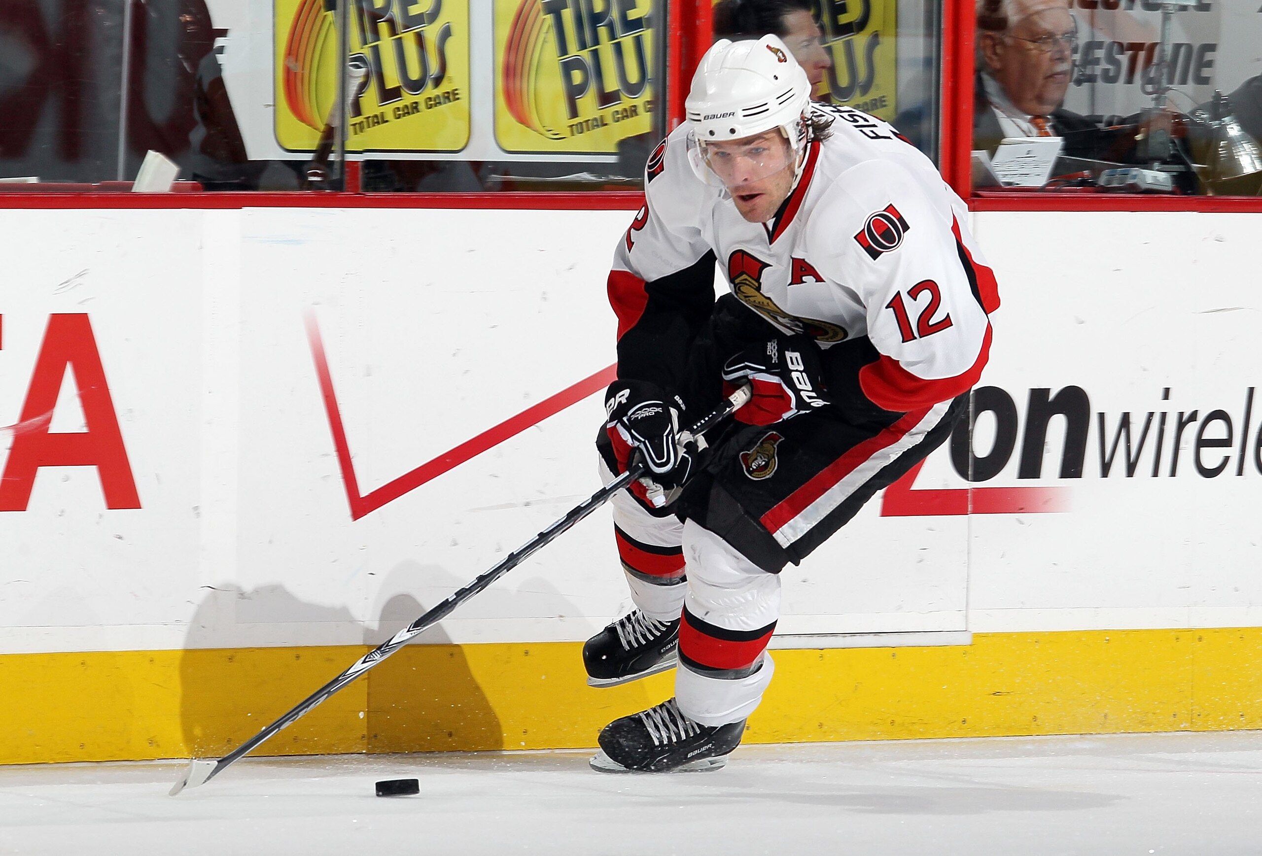 PHILADELPHIA, PA - JANUARY 20:  Mike Fisher #12 of the Ottawa Senators skates against the Philadelphia Flyers on January 20, 2011 at Wells Fargo Center in Philadelphia, Pennsylvania.  (Photo by Jim McIsaac/Getty Images)