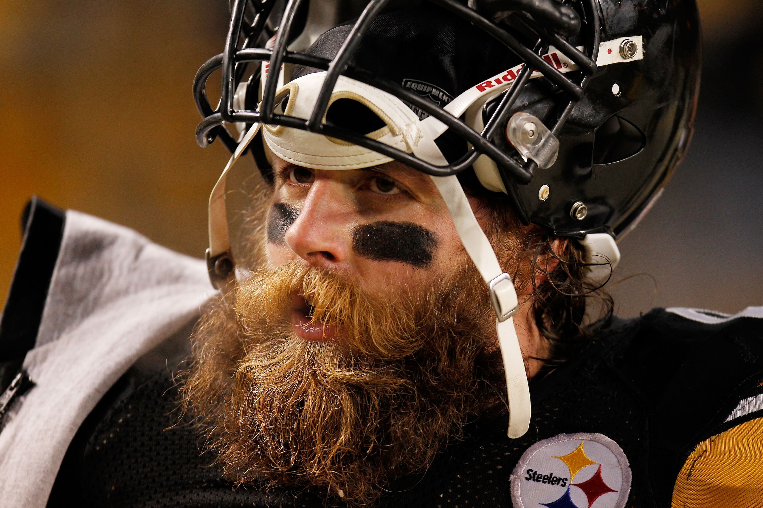 PITTSBURGH, PA - JANUARY 23: Brett Keisel #99 of the Pittsburgh Steelers looks on against the New York Jets during the 2011 AFC Championship game at Heinz Field on January 23, 2011 in Pittsburgh, Pennsylvania. (Photo by Gregory Shamus/Getty Images) PITTSBURGH, PA - JANUARY 23: Brett Keisel #99 of the Pittsburgh Steelers looks on against the New York Jets during the 2011 AFC Championship game at Heinz Field on January 23, 2011 in Pittsburgh, Pennsylvania. (Photo by Gregory Shamus/Getty Images)