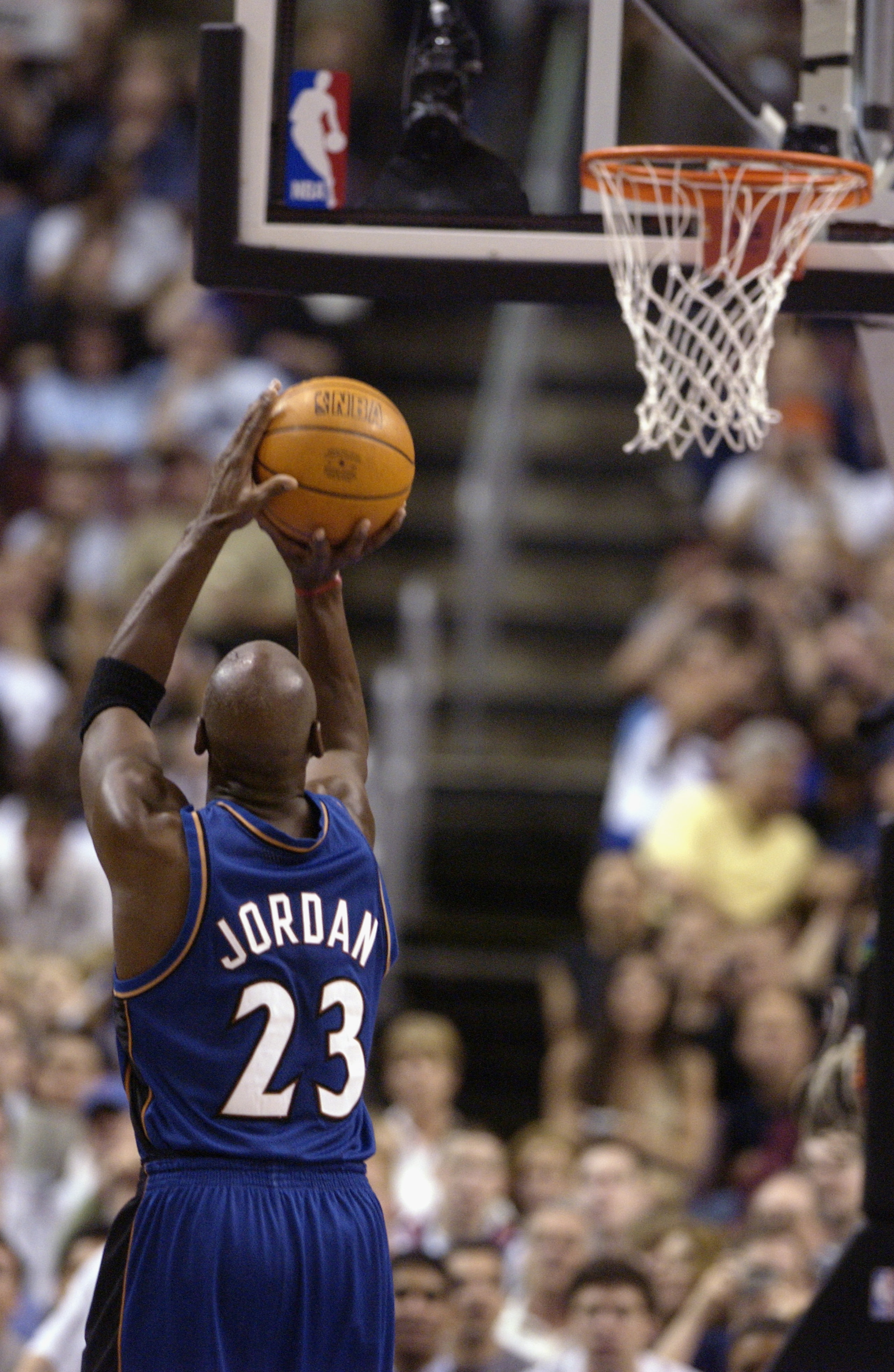 PHILADELPHIA - APRIL 16:  Michael Jordan #23 of the Washington Wizards shoots a free throw during the final NBA game of his career, played against the Philadelphia 76ers at First Union Center on March 30, 2003 in Philadelphia, Pennsylvania.  The Sixers wo