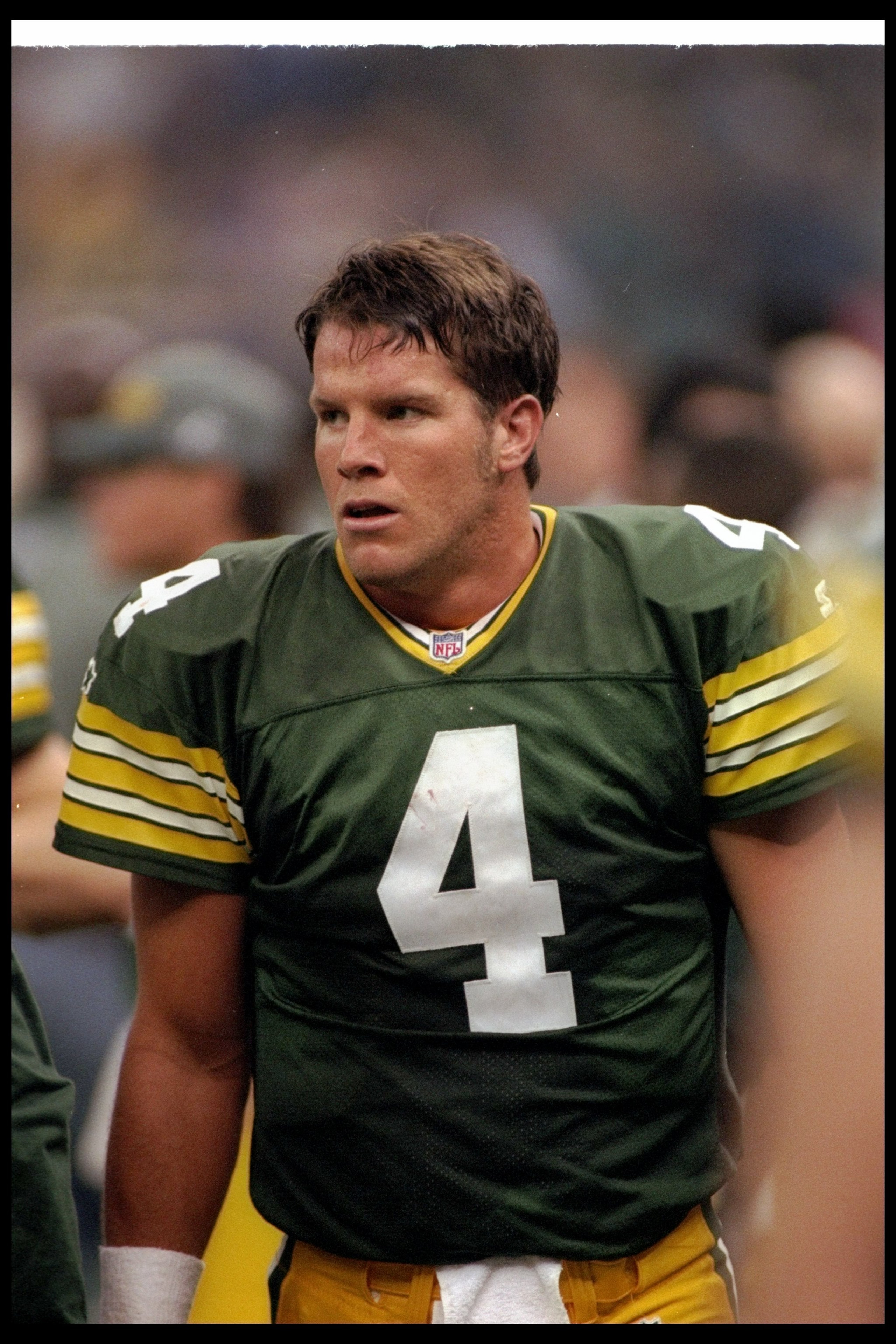 26 Jan 1997: Quarterback Brett Favre of the Green Bay Packers looks on during Super Bowl XXXI against the New England Patriots at the Superdome in New Orleans, Louisiana. The Packers won the game, 35-21. Mandatory Credit: Rick Stewart /Allsport 26 Jan 1997: Quarterback Brett Favre of the Green Bay Packers looks on during Super Bowl XXXI against the New England Patriots at the Superdome in New Orleans, Louisiana. The Packers won the game, 35-21. Mandatory Credit: Rick Stewart /Allsport
