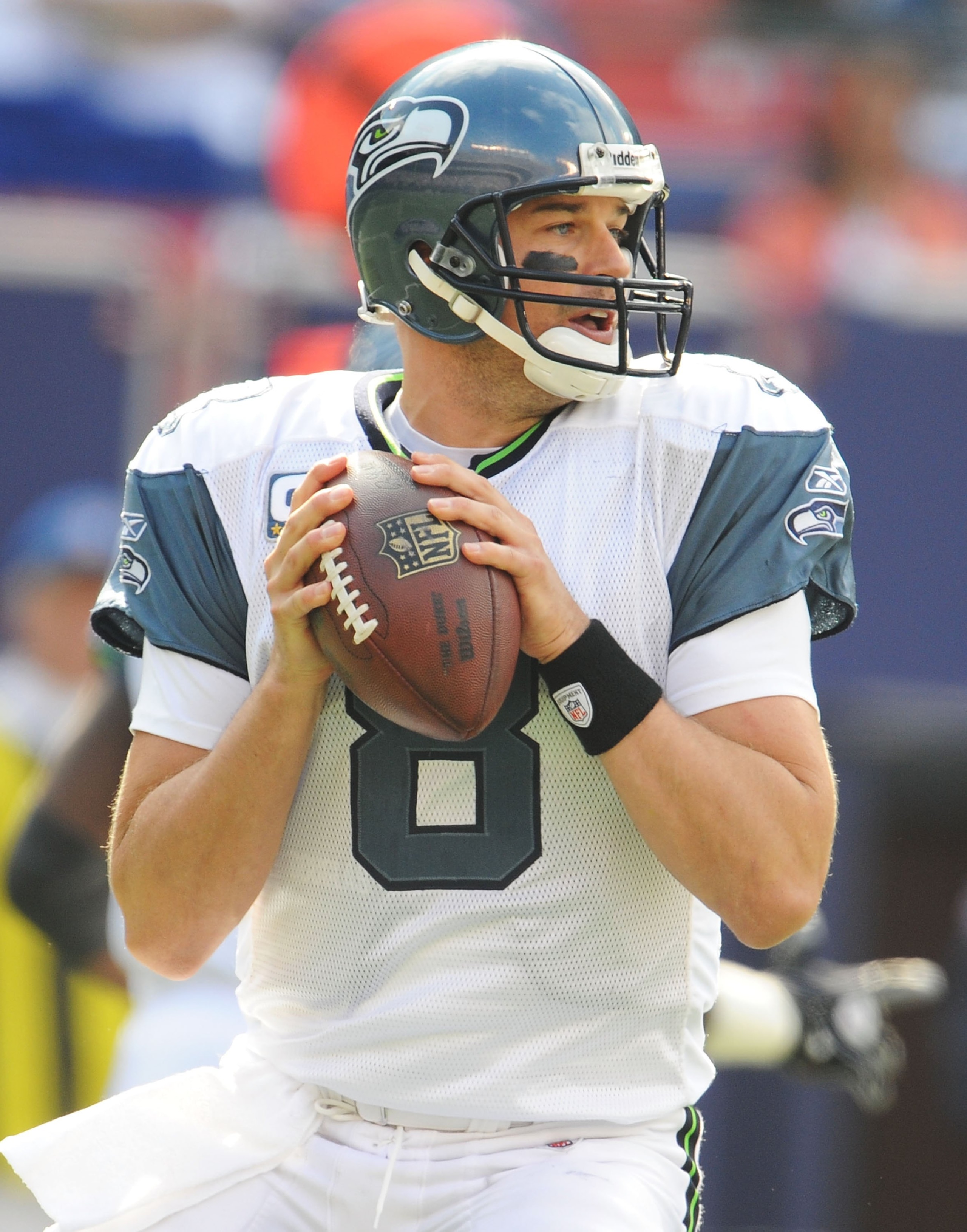 EAST RUTHERFORD, NJ - OCTOBER 05: Matt Hasselback #8 of the Seattle Seahawks passes against the New York Giants during their game on October 5, 2008 at Giants Stadium in East Rutherford, New Jersey. (Photo by Al Bello/Getty Images) EAST RUTHERFORD, NJ - OCTOBER 05: Matt Hasselback #8 of the Seattle Seahawks passes against the New York Giants during their game on October 5, 2008 at Giants Stadium in East Rutherford, New Jersey. (Photo by Al Bello/Getty Images)