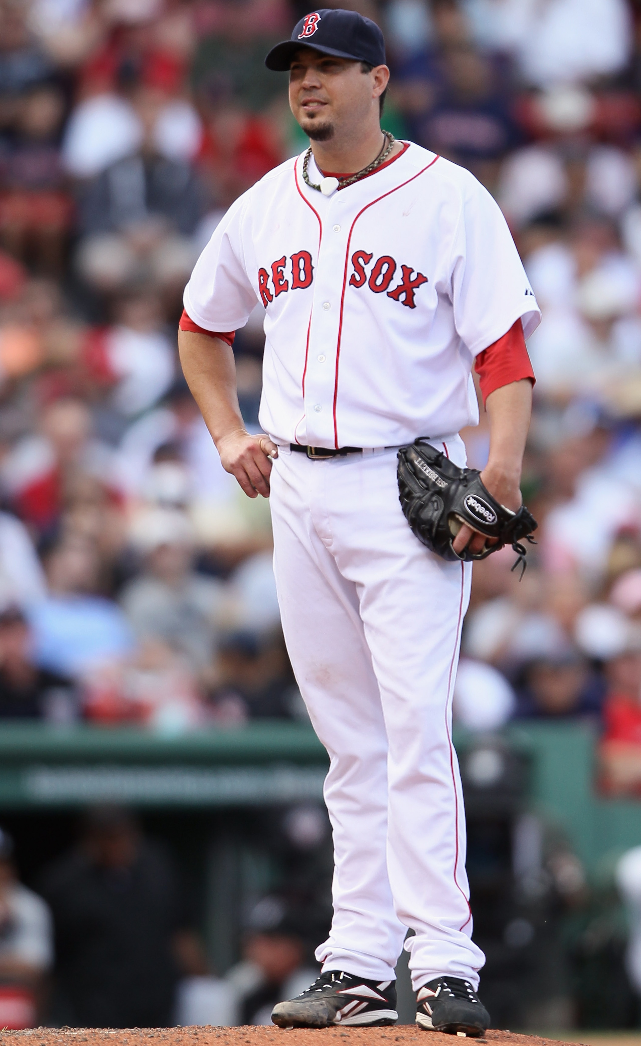 BOSTON - SEPTEMBER 05: Josh Beckett #19 of the Boston Red Sox reacts after walking Alex Rios of the Chicago White Sox in the seventh inning on September 5, 2010 at Fenway Park in Boston, Massachusetts. (Photo by Elsa/Getty Images) BOSTON - SEPTEMBER 05: Josh Beckett #19 of the Boston Red Sox reacts after walking Alex Rios of the Chicago White Sox in the seventh inning on September 5, 2010 at Fenway Park in Boston, Massachusetts. (Photo by Elsa/Getty Images)