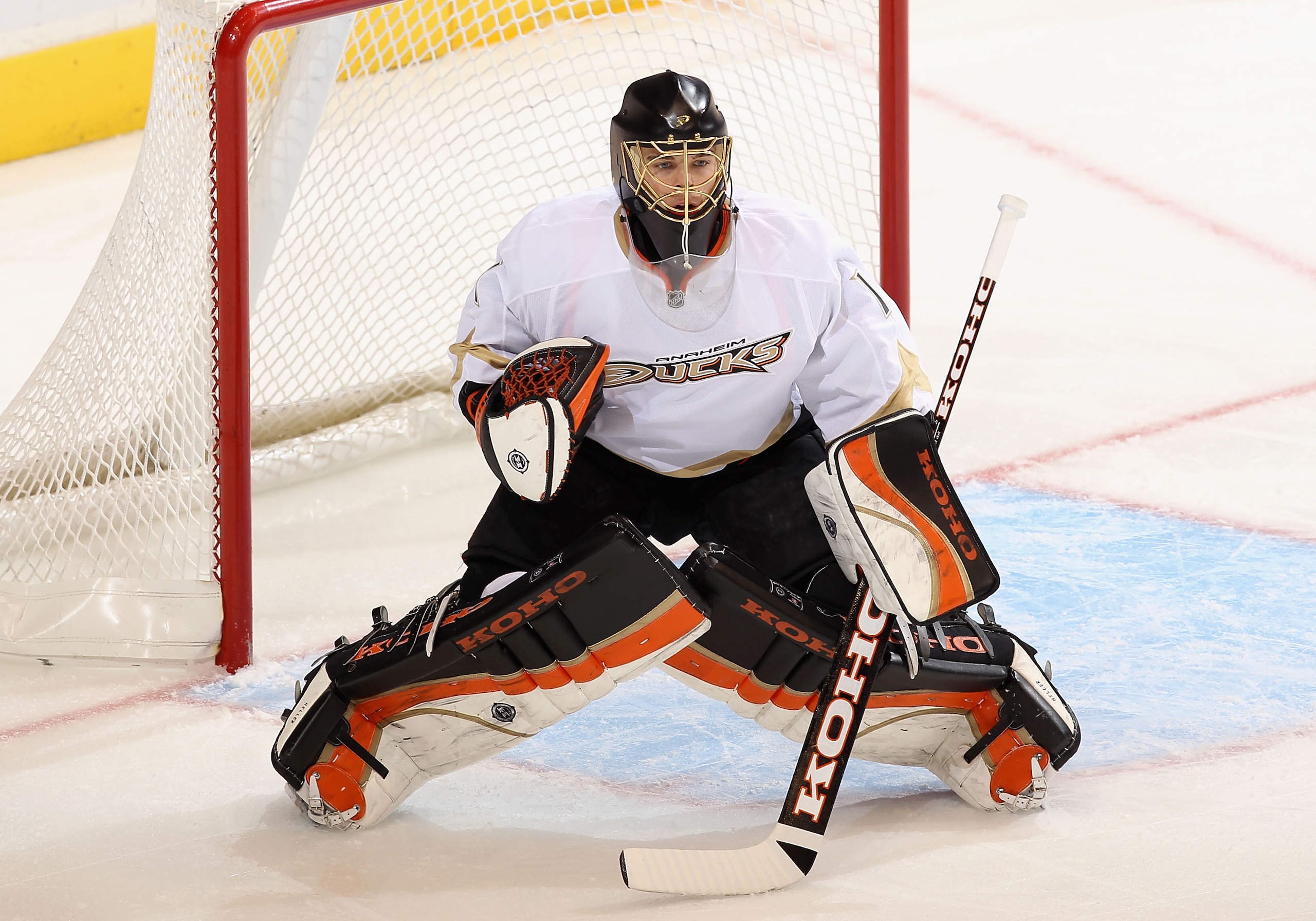 GLENDALE, AZ - JANUARY 15:  Goaltender Jonas Hiller #1 of the Anaheim Ducks in action during the NHL game against the Phoenix Coyotes at Jobing.com Arena on January 15, 2011 in Glendale, Arizona.  The Coyotes defeated the Ducks 6-2.  (Photo by Christian P
