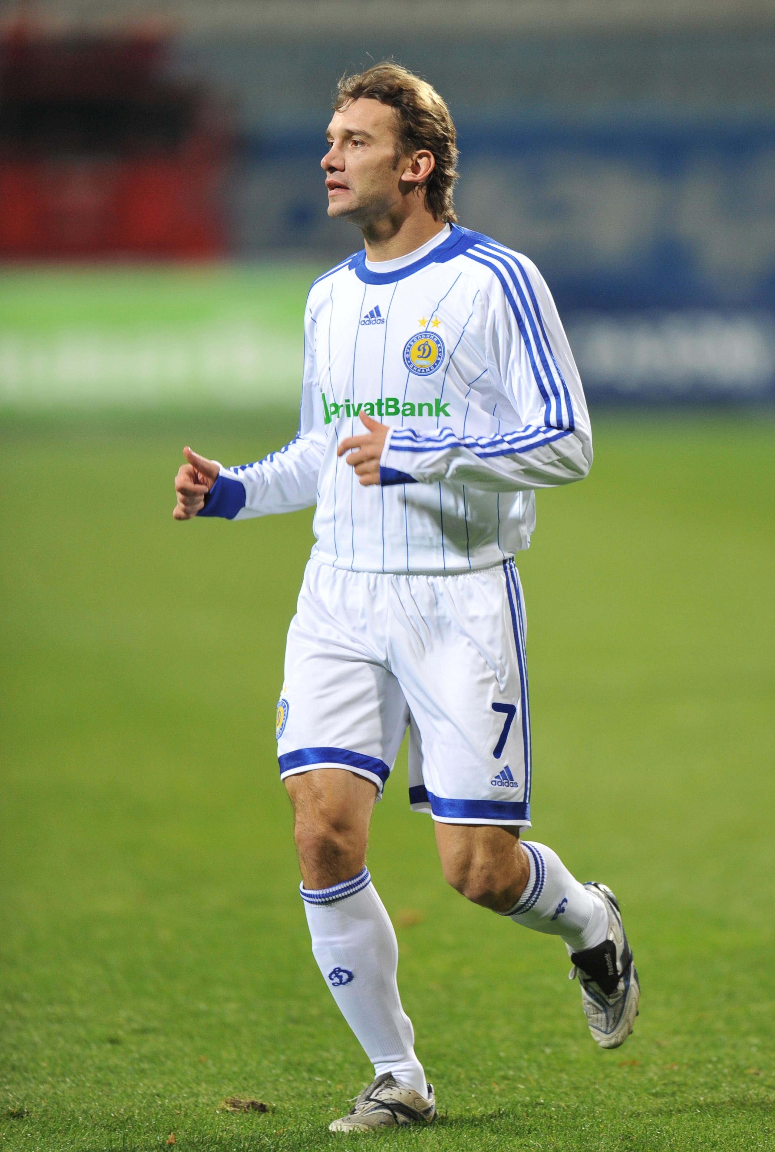 KIEV, UKRAINE - OCTOBER 17:  Andriy Shevchenko of FC Dynamo Kiev during the Ukrainian League match between FC Dynamo Kiev and FC Obolon held on October 17, 2009 at the Lobanovskyy Dynamo Stadium, in Kiev, Ukraine. (Photo by Sergei Supinsky/EuroFootball/Ge