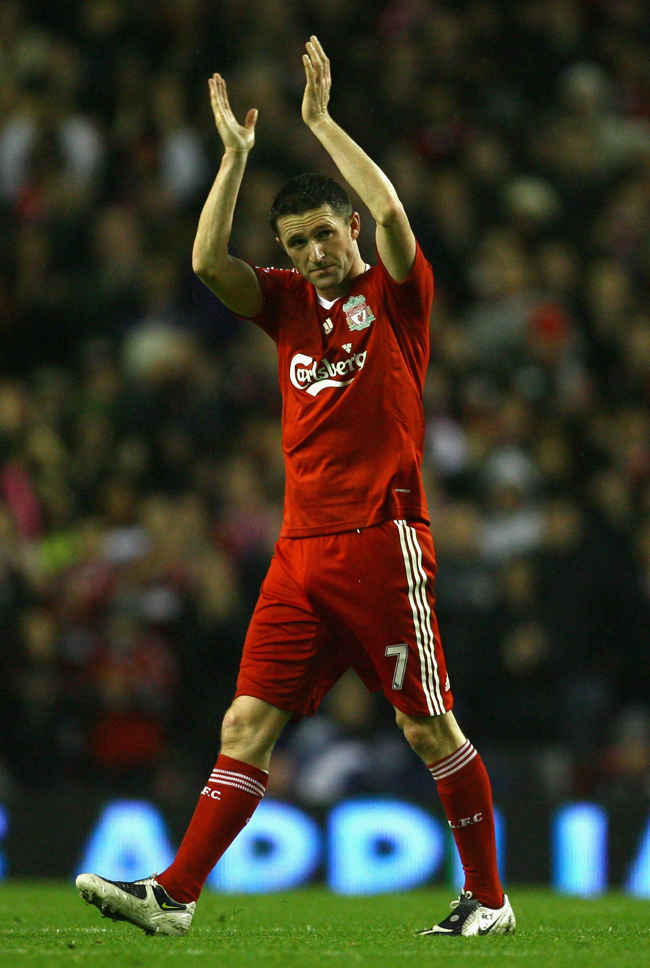 LIVERPOOL, UNITED KINGDOM - NOVEMBER 08:  Robbie Keane of Liverpool applauds the fans as he is substituted during the Barclays Premier League match between Liverpool and West Bromwich Albion at Anfield on November 8, 2008 in Liverpool, England.  (Photo by