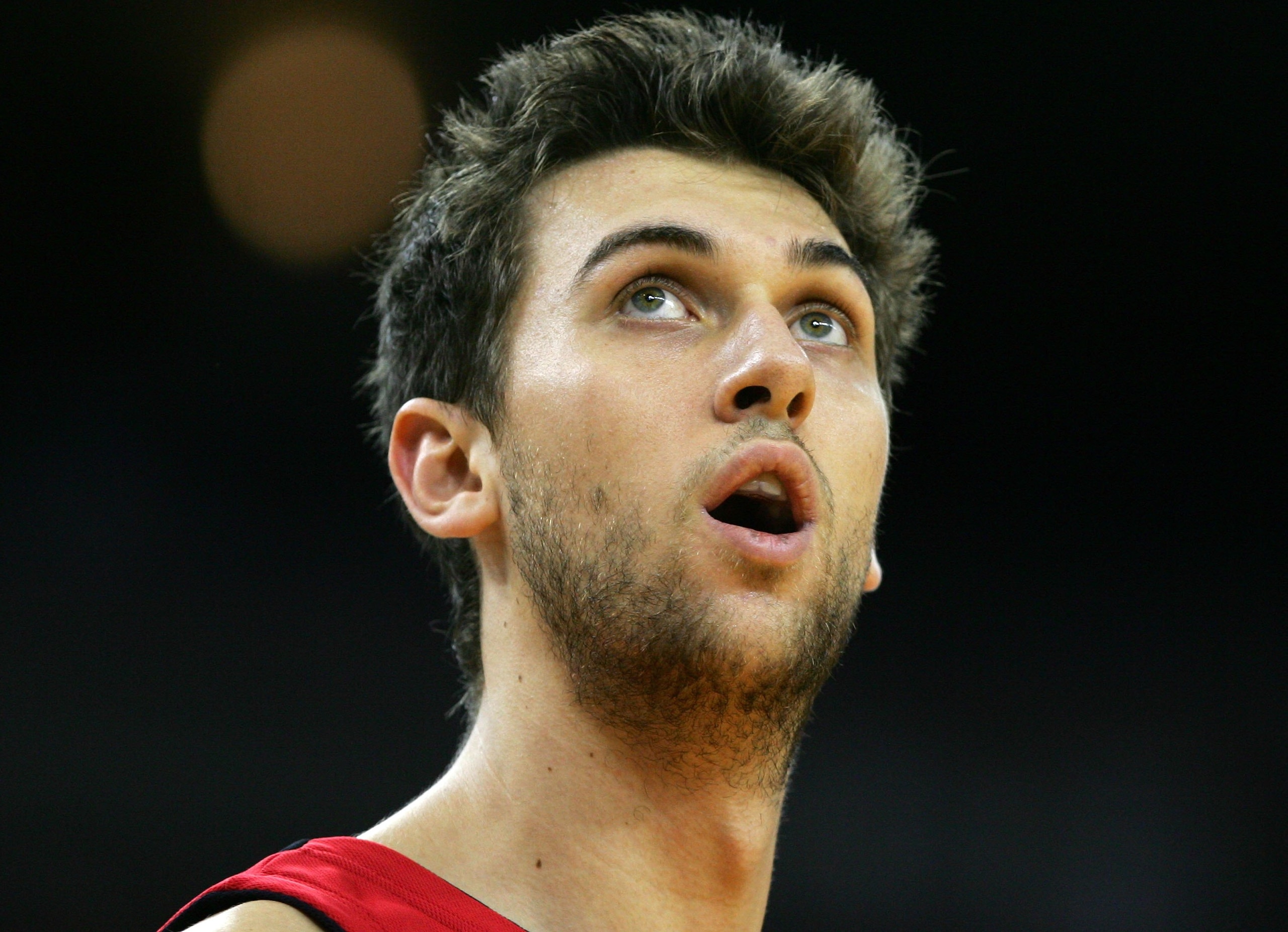 OAKLAND, CA - NOVEMBER 14: Andrea Bargnani #7 of the Toronto Raptors looks on during action against the Golden State Warriors November 14, 2006 at Oracle Arena in Oakland, California. NOTE TO USER: User expressly acknowledges and agrees that, by download OAKLAND, CA - NOVEMBER 14: Andrea Bargnani #7 of the Toronto Raptors looks on during action against the Golden State Warriors November 14, 2006 at Oracle Arena in Oakland, California. NOTE TO USER: User expressly acknowledges and agrees that, by download