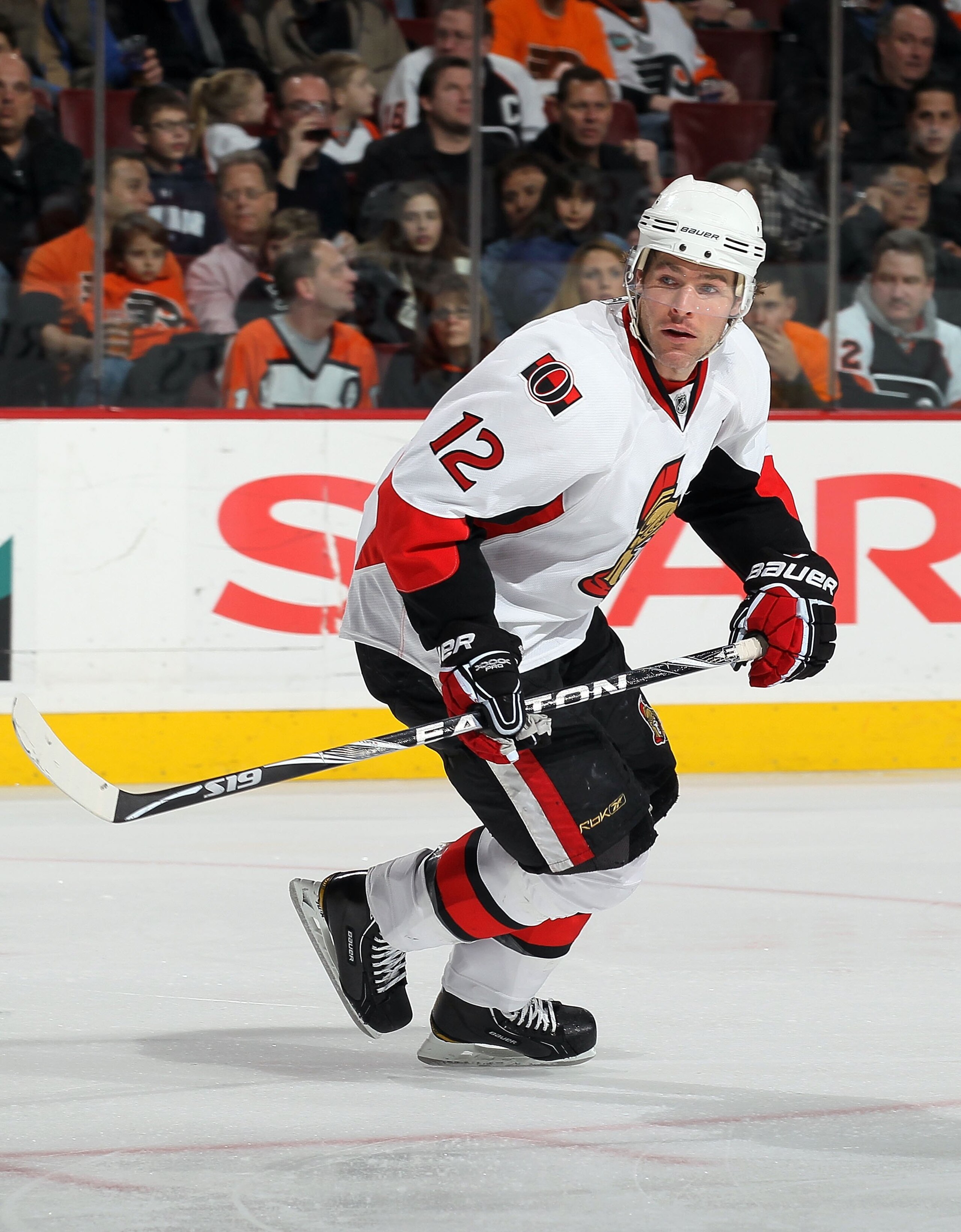 PHILADELPHIA, PA - JANUARY 20:  Mike Fisher #12 of the Ottawa Senators skates against the Philadelphia Flyers on January 20, 2011 at Wells Fargo Center in Philadelphia, Pennsylvania.  (Photo by Jim McIsaac/Getty Images)