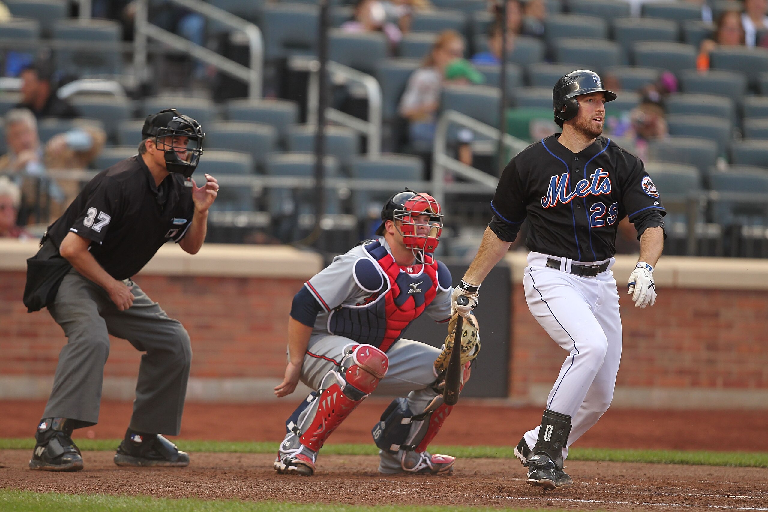 NEW YORK - SEPTEMBER 18: Ike Davis #29 of the New York Mets in action against the Atlanta Braves during their game on September 18, 2010 at Citi Field in the Flushing neighborhood of the Queens borough of New York City. (Photo by Al Bello/Getty Images) NEW YORK - SEPTEMBER 18: Ike Davis #29 of the New York Mets in action against the Atlanta Braves during their game on September 18, 2010 at Citi Field in the Flushing neighborhood of the Queens borough of New York City. (Photo by Al Bello/Getty Images)