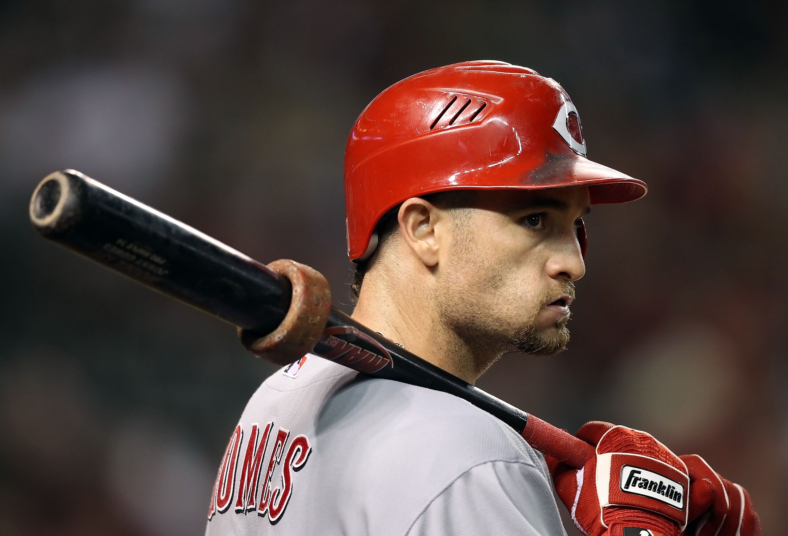 PHOENIX - AUGUST 18:  Jonny Gomes #31 of the Cincinnati Reds on deck during the Major League Baseball game against the Arizona Diamondbacks at Chase Field on August 18, 2010 in Phoenix, Arizona.  The Reds defeated the Diamondbacks 11-7.  (Photo by Christi