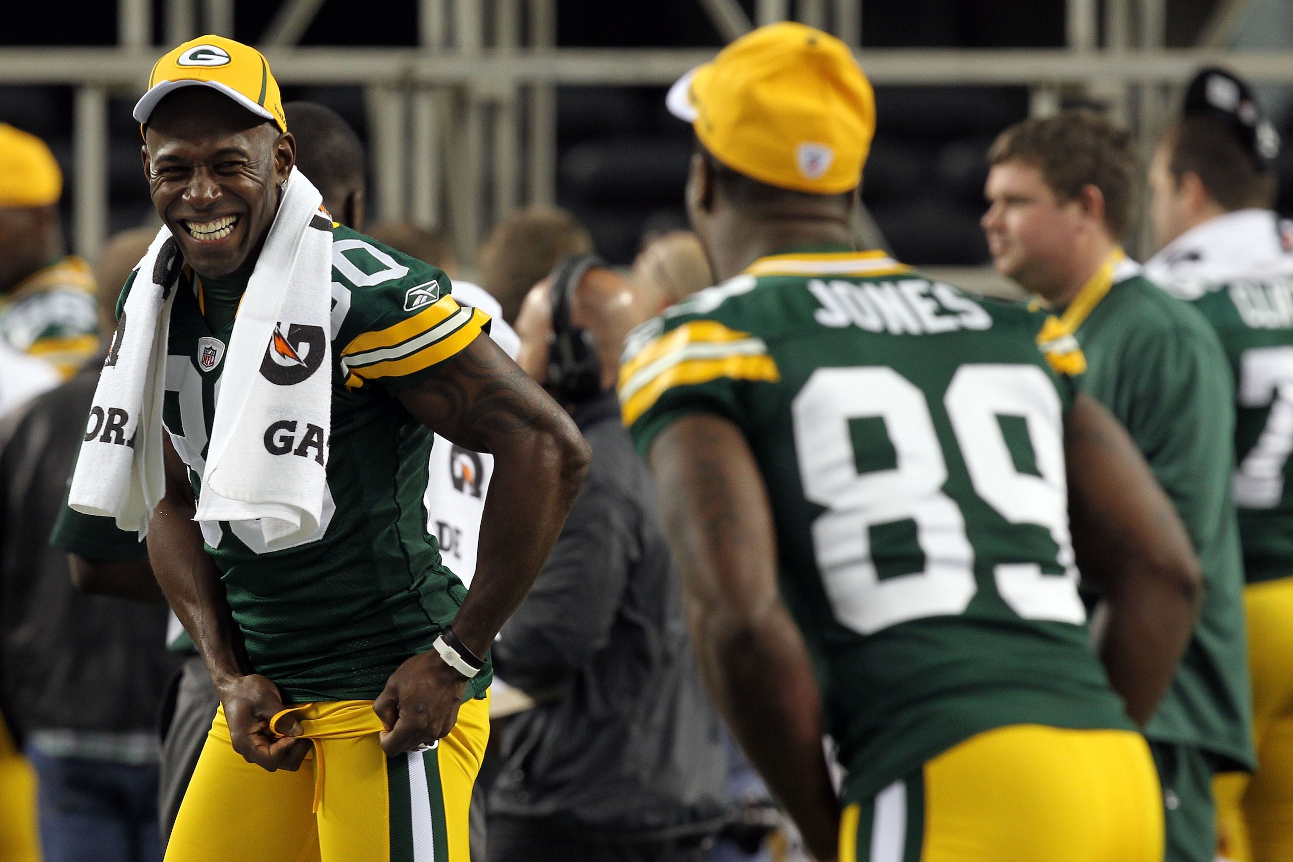 ARLINGTON, TX - FEBRUARY 01: Donald Driver #80 and James Jones #89 of the Green Bay Packers laugh before the start of Super Bowl XLV Media Day ahead of Super Bowl XLV at Cowboys Stadium on February 1, 2011 in Arlington, Texas. The Pittsburgh Steelers wil ARLINGTON, TX - FEBRUARY 01: Donald Driver #80 and James Jones #89 of the Green Bay Packers laugh before the start of Super Bowl XLV Media Day ahead of Super Bowl XLV at Cowboys Stadium on February 1, 2011 in Arlington, Texas. The Pittsburgh Steelers wil