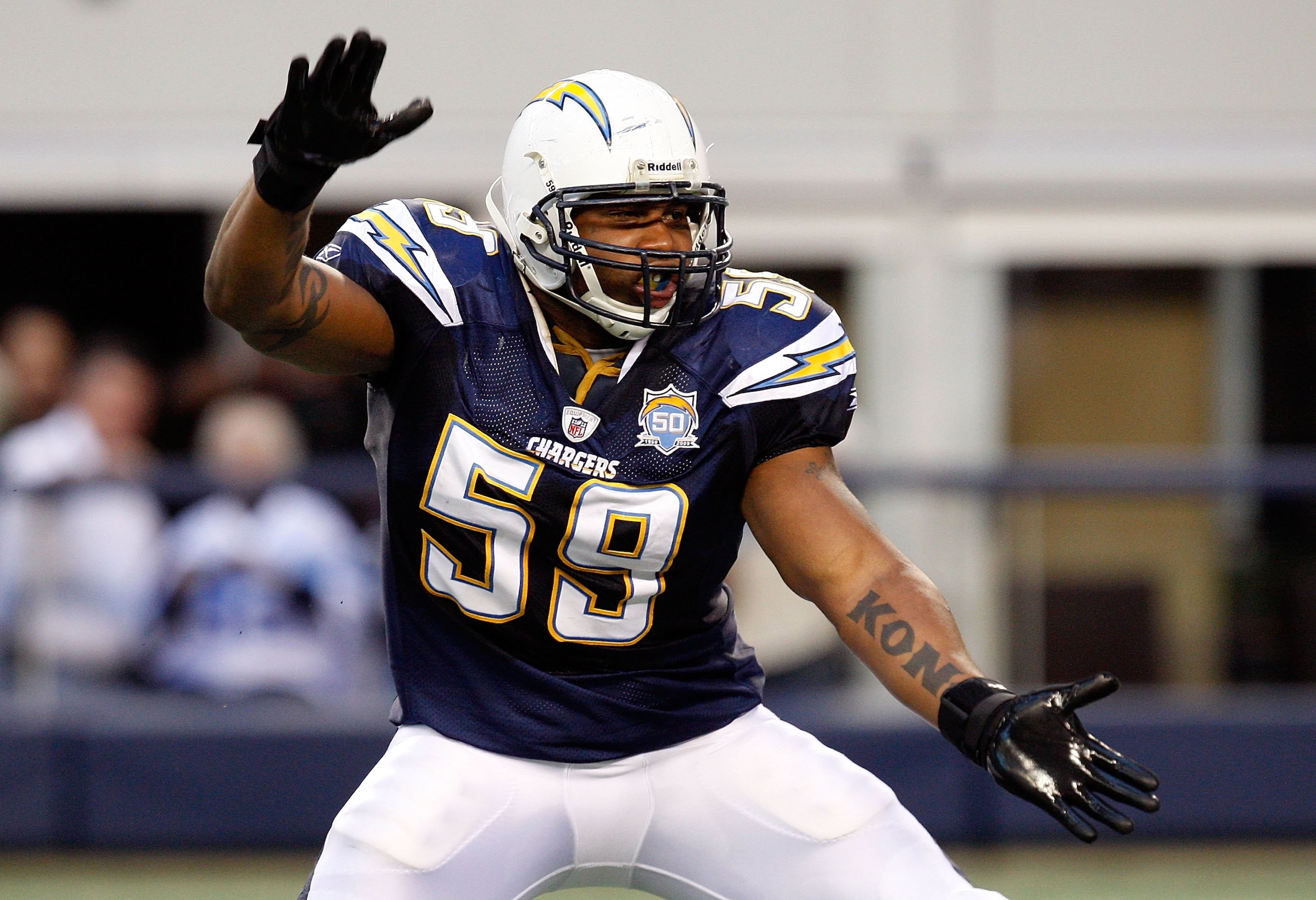 ARLINGTON, TX - DECEMBER 13:  Brandon Siler #59 of the San Diego Chargers at Cowboys Stadium on December 13, 2009 in Arlington, Texas.  (Photo by Ronald Martinez/Getty Images)