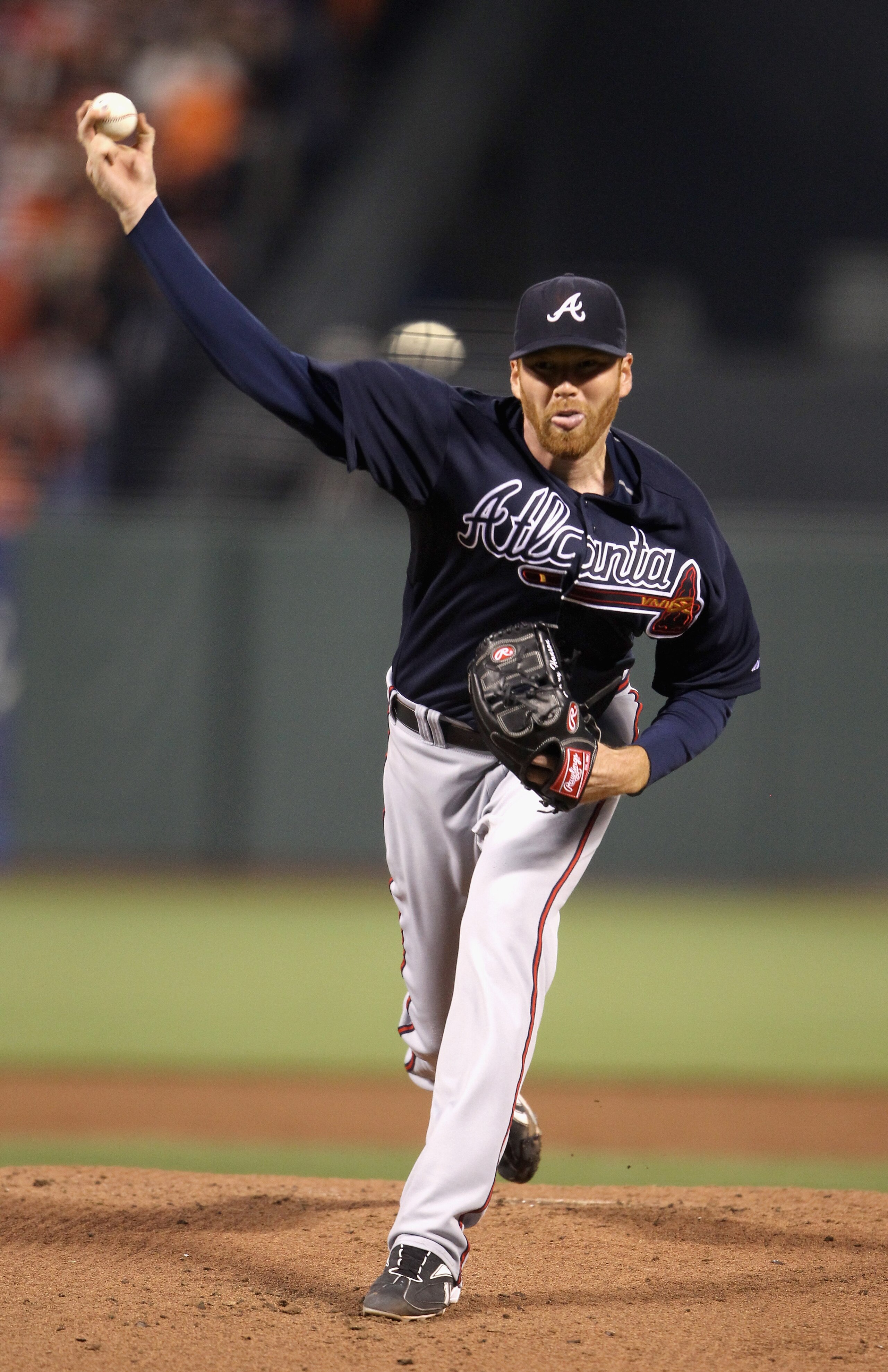 SAN FRANCISCO - OCTOBER 08:  Tommy Hanson #48 of the Atlanta Braves pitches against the San Francisco Giants during game 2 of the NLDS at AT&T Park on October 8, 2010 in San Francisco, California.  (Photo by Ezra Shaw/Getty Images)