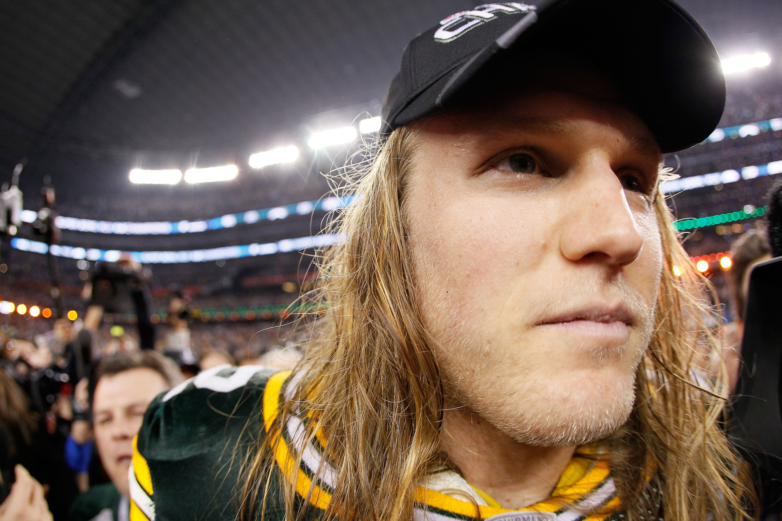 ARLINGTON, TX - FEBRUARY 06: Clay Matthews #52 of the Green Bay Packers celebrates after winning Super Bowl XLV 31-25 against the Pittsburgh Steelers at Cowboys Stadium on February 6, 2011 in Arlington, Texas.  (Photo by Kevin C. Cox/Getty Images)