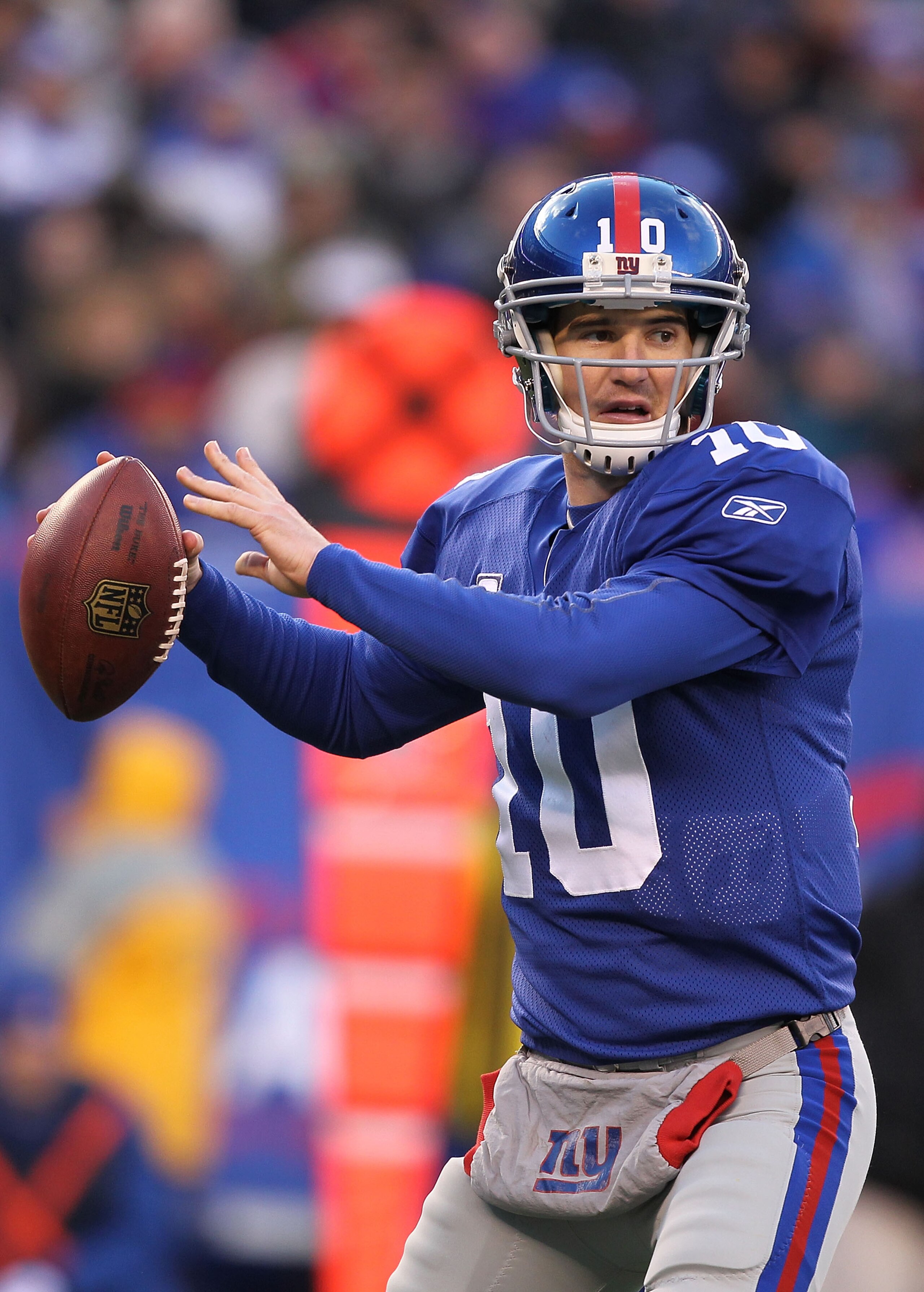 EAST RUTHERFORD, NJ - DECEMBER 05: Eli Manning #10 of the New York Giants in action against the Washington Redskins during their game on December 5, 2010 at The New Meadowlands Stadium in East Rutherford, New Jersey. (Photo by Al Bello/Getty Images) EAST RUTHERFORD, NJ - DECEMBER 05: Eli Manning #10 of the New York Giants in action against the Washington Redskins during their game on December 5, 2010 at The New Meadowlands Stadium in East Rutherford, New Jersey. (Photo by Al Bello/Getty Images)