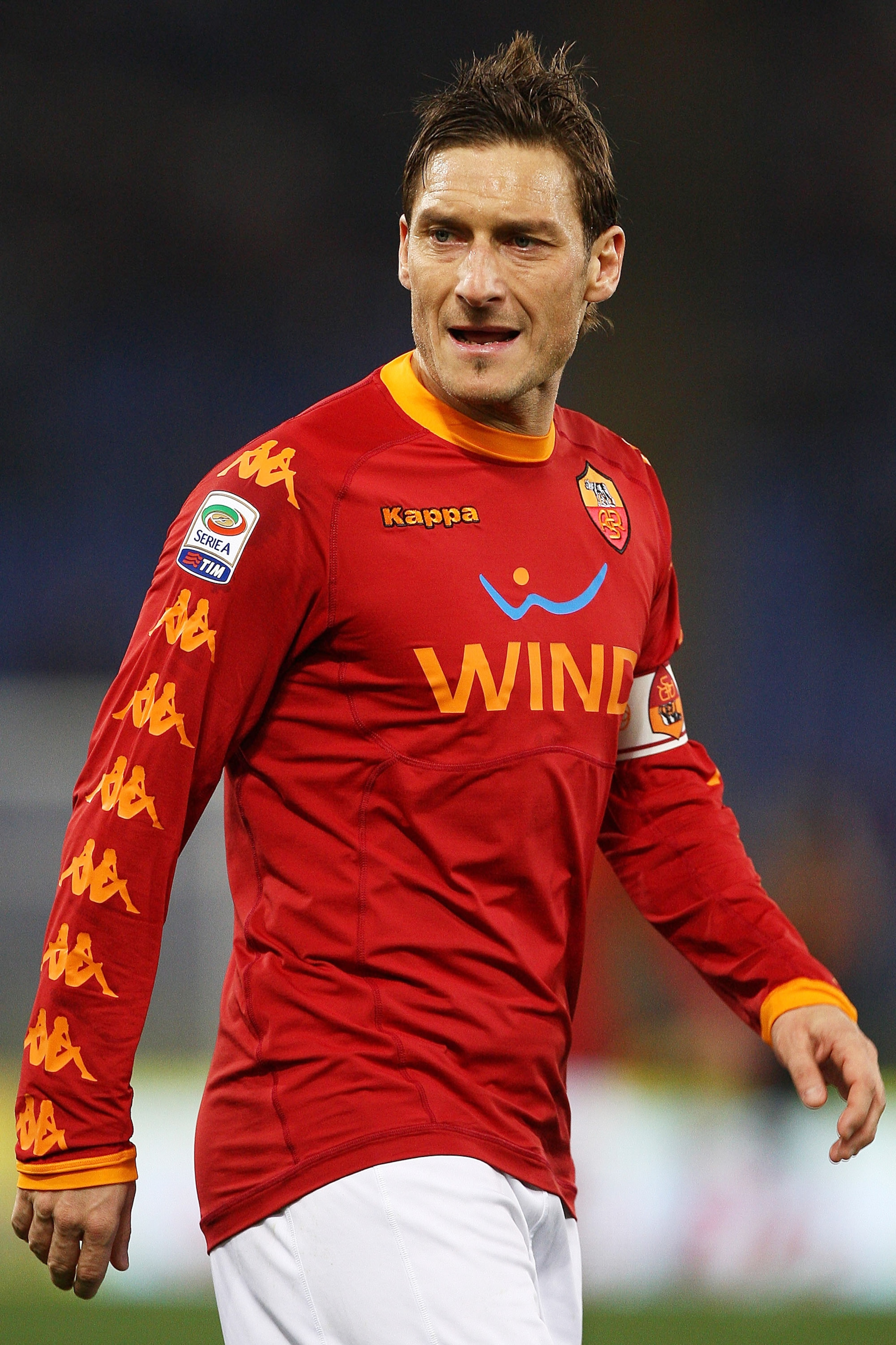 ROME, ITALY - FEBRUARY 02:  Francesco Totti of AS Roma looks on during the Serie A match between AS Roma and Brescia Calcio at Stadio Olimpico on February 2, 2011 in Rome, Italy.  (Photo by Paolo Bruno/Getty Images)