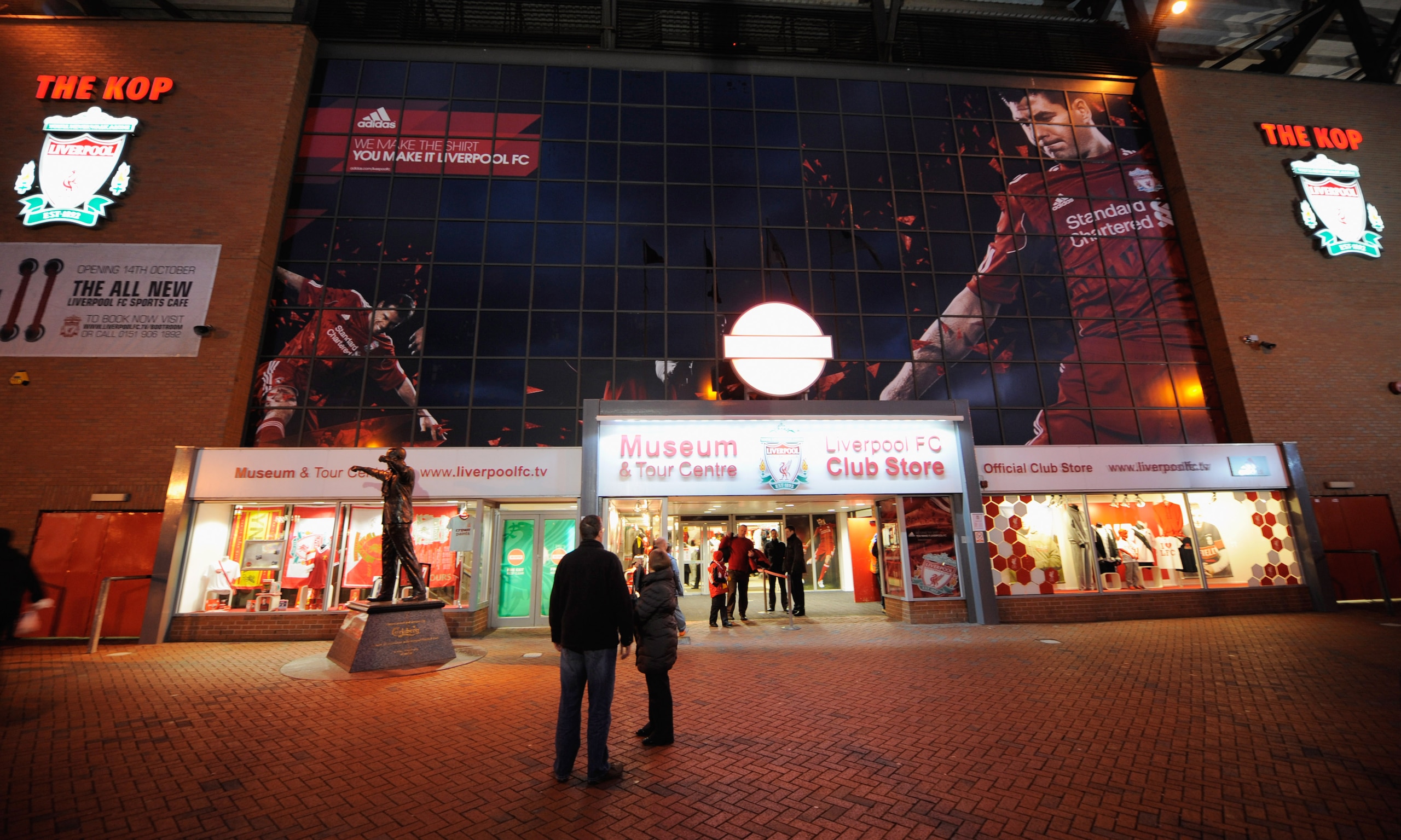 LIVERPOOL, ENGLAND - FEBRUARY 02: The billboard signage above the Liverpool FC club shop shows a blank space after the removal of an image of Fernando Torres, following his £50million transfer to Chelsea, prior to the Premier League match between Liverpo LIVERPOOL, ENGLAND - FEBRUARY 02: The billboard signage above the Liverpool FC club shop shows a blank space after the removal of an image of Fernando Torres, following his £50million transfer to Chelsea, prior to the Premier League match between Liverpo