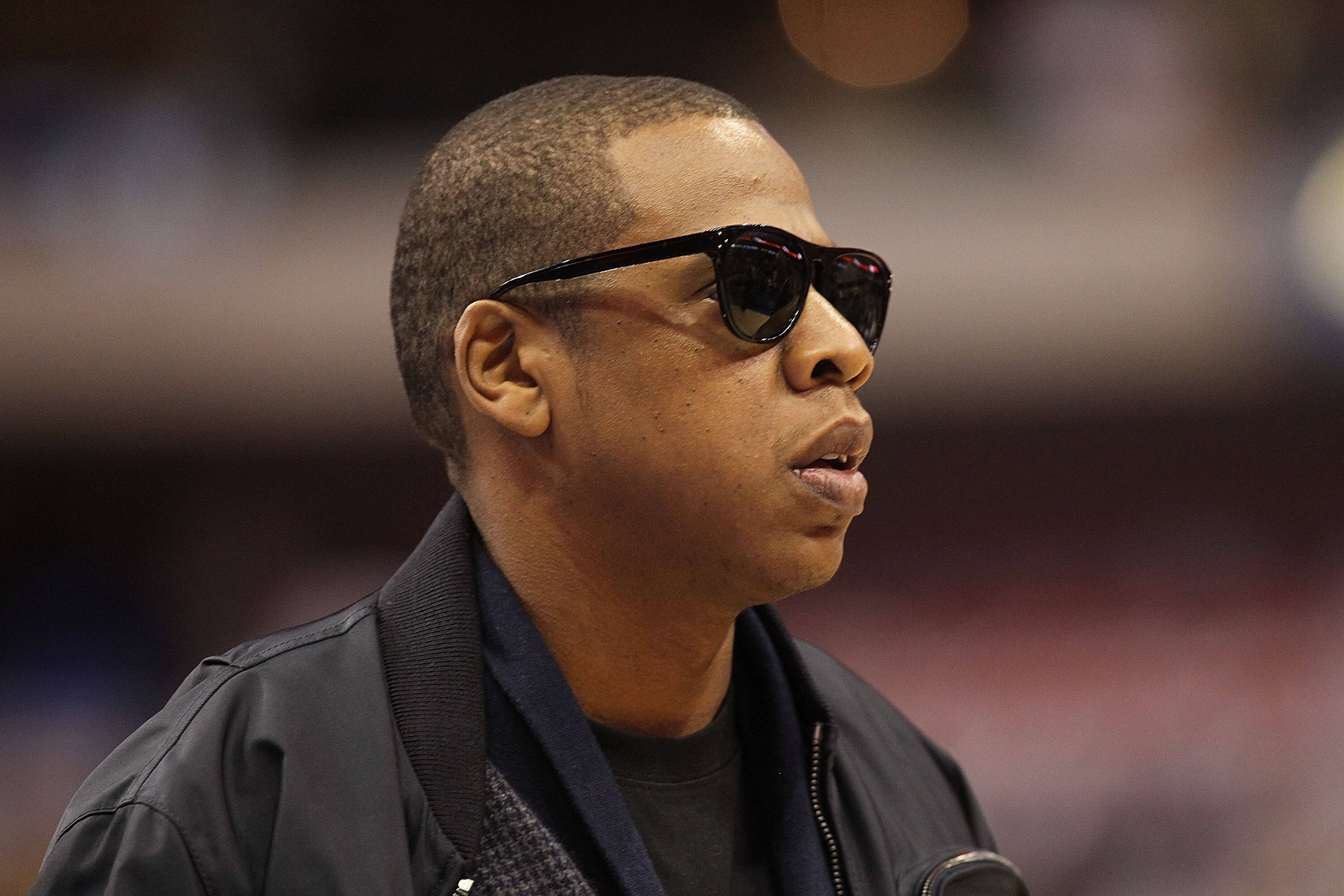DALLAS - FEBRUARY 24:  Rapper Jay-Z watches a game between the Los Angeles Lakers and Dallas Mavericks on February 24, 2010 at American Airlines Center in Dallas, Texas.  NOTE TO USER: User expressly acknowledges and agrees that, by downloading and/or usi
