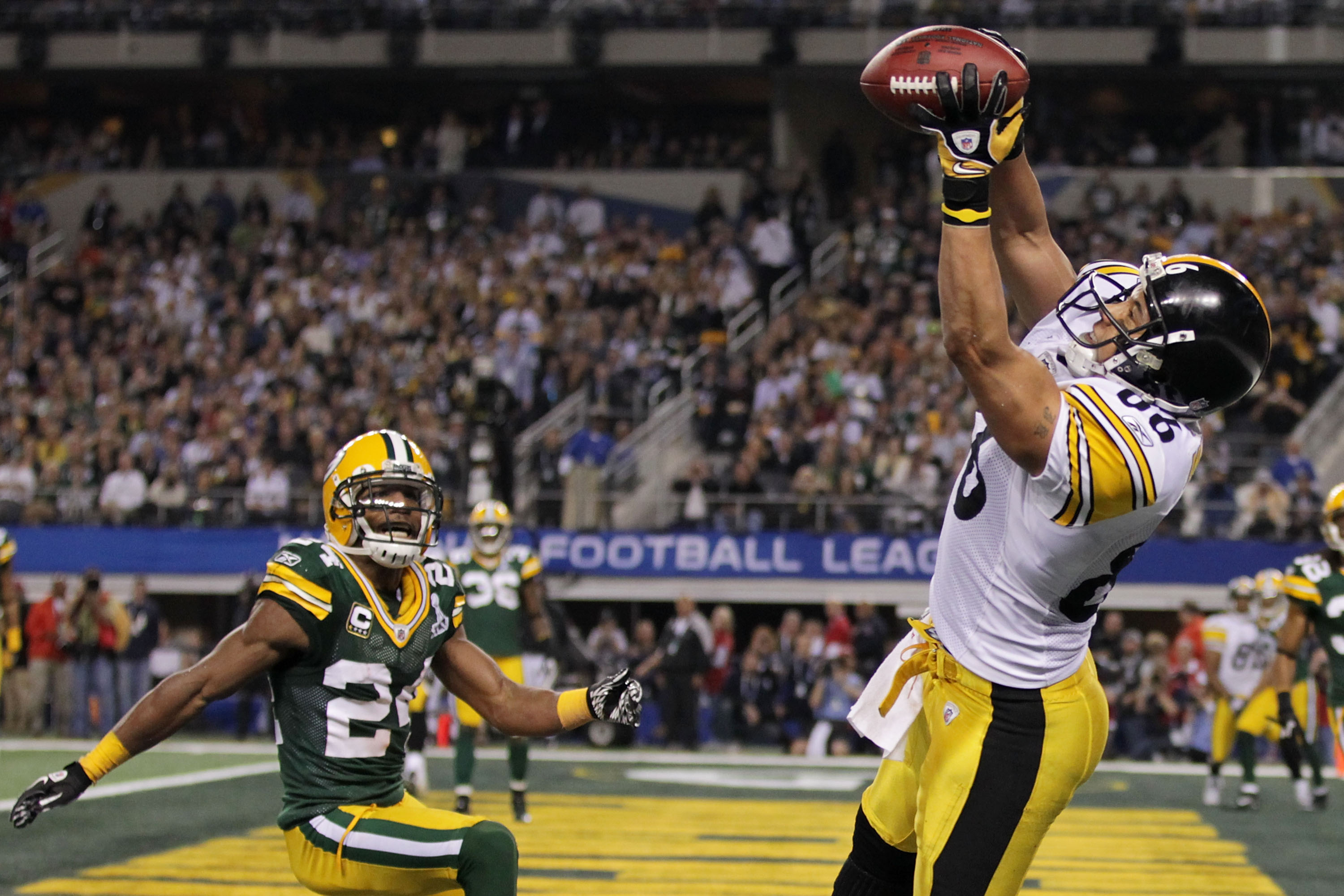 Highlight - Jarrett Bush interception in Super Bowl XLV, vs