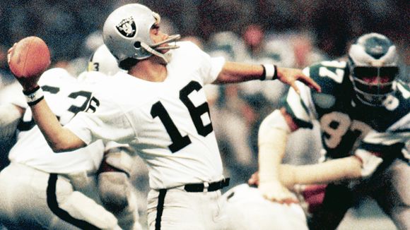 99 YARD TD PASS FROM JIM PLUNKETT TO CLIFF BRANCH, ☠️