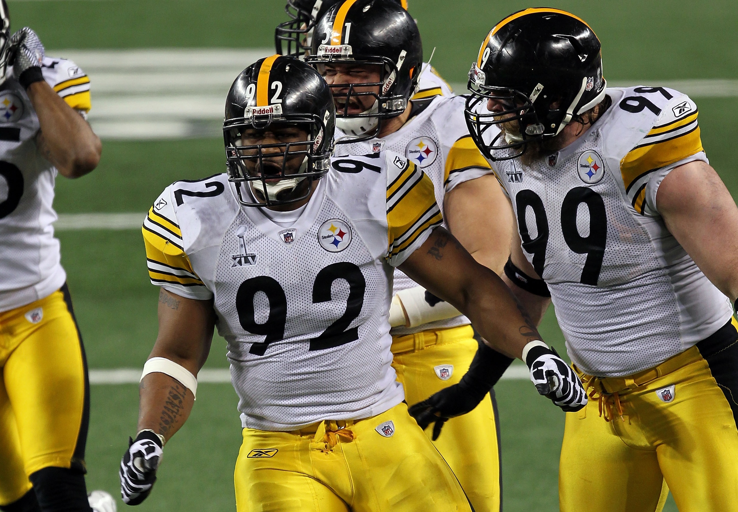 ARLINGTON, TX - FEBRUARY 06:  James Harrison #92 of the Pittsburgh Steelers celebrates after a sack against the Green Bay Packers during Super Bowl XLV at Cowboys Stadium on February 6, 2011 in Arlington, Texas.  (Photo by Mike Ehrmann/Getty Images)