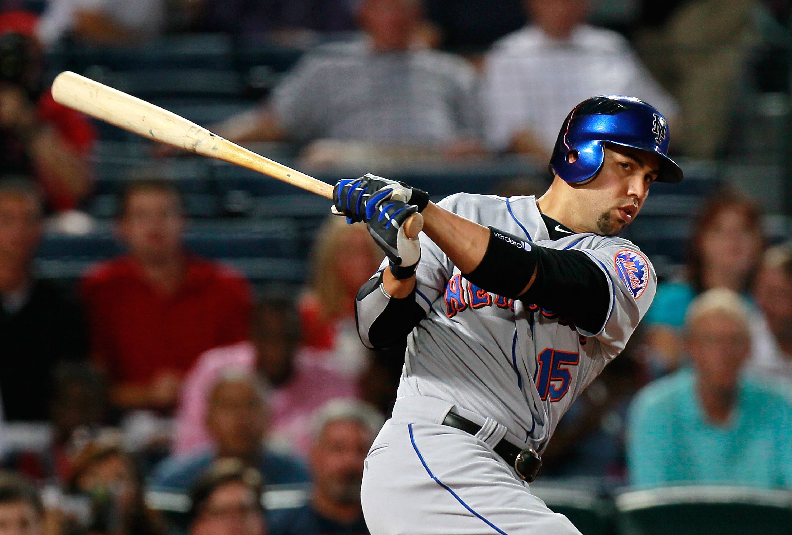 ATLANTA - SEPTEMBER 01:  Carlos Beltran #15 of the New York Mets against the Atlanta Braves at Turner Field on September 1, 2010 in Atlanta, Georgia.  (Photo by Kevin C. Cox/Getty Images)