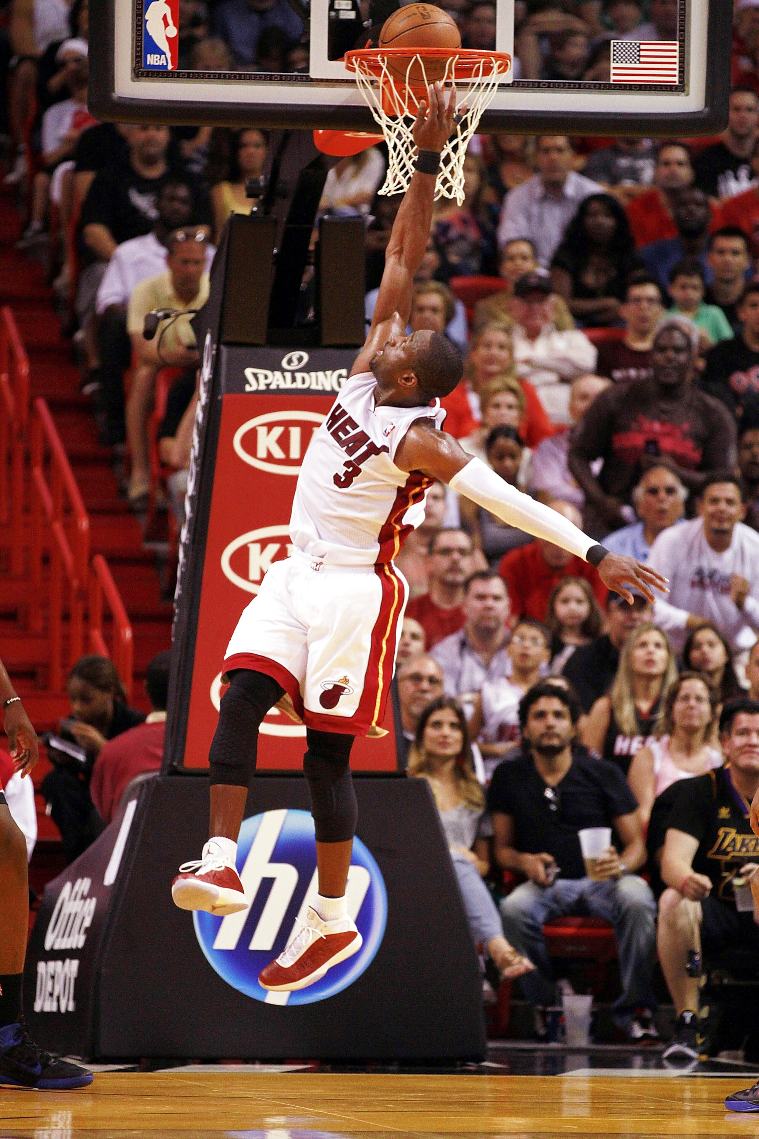 MIAMI - FEBRUARY 06: Guard Dwyane Wade #3 of the Miami Heat dunks against the L.A. Clippers at American Airlines Arena on February 6, 2011 in Miami, Florida. NOTE TO USER: User expressly acknowledges and agrees that, by downloading and or using this phot MIAMI - FEBRUARY 06: Guard Dwyane Wade #3 of the Miami Heat dunks against the L.A. Clippers at American Airlines Arena on February 6, 2011 in Miami, Florida. NOTE TO USER: User expressly acknowledges and agrees that, by downloading and or using this phot